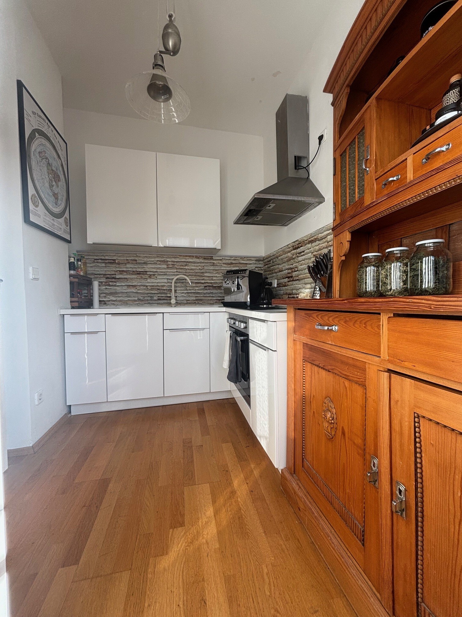 Charmante 2-Zimmer-Wohnung mit getrennter Küche in Graz !