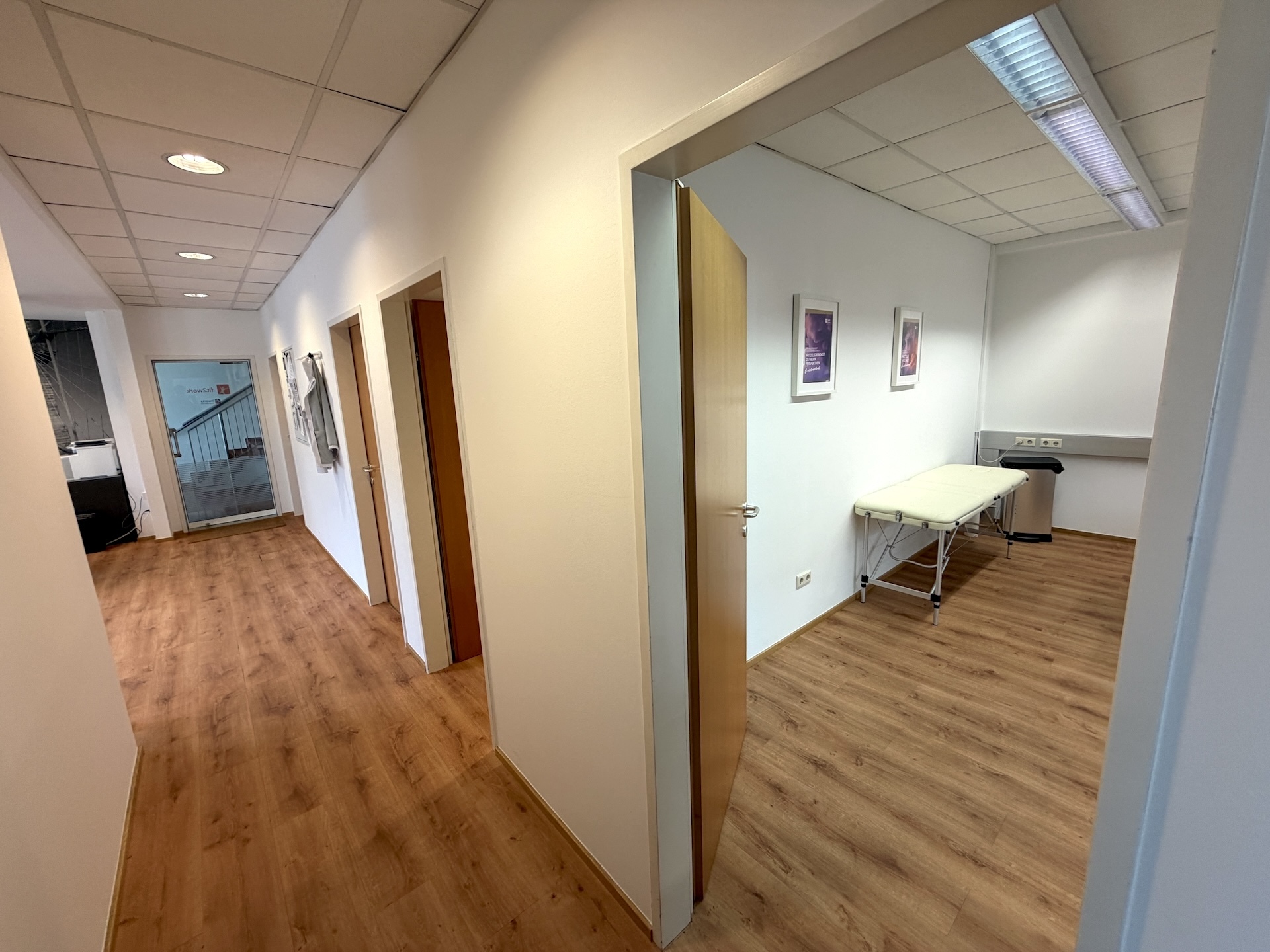 Moderne Büro/Praxis in Graz: 104m² mit Balkon, nur 1.571,99 € Miete!