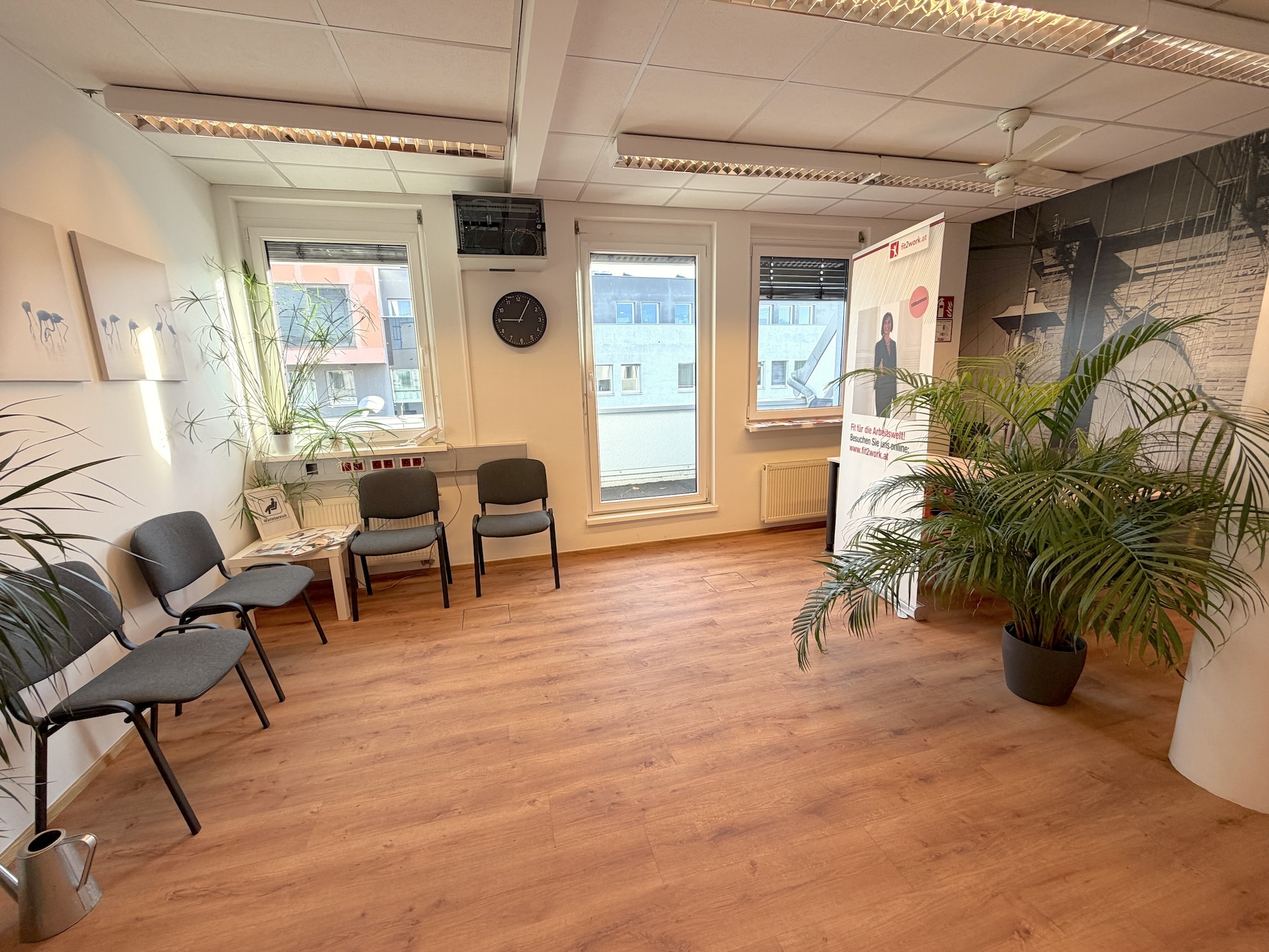 Moderne Büro/Praxis in Graz: 104m² mit Balkon, nur 1.571,99 € Miete!