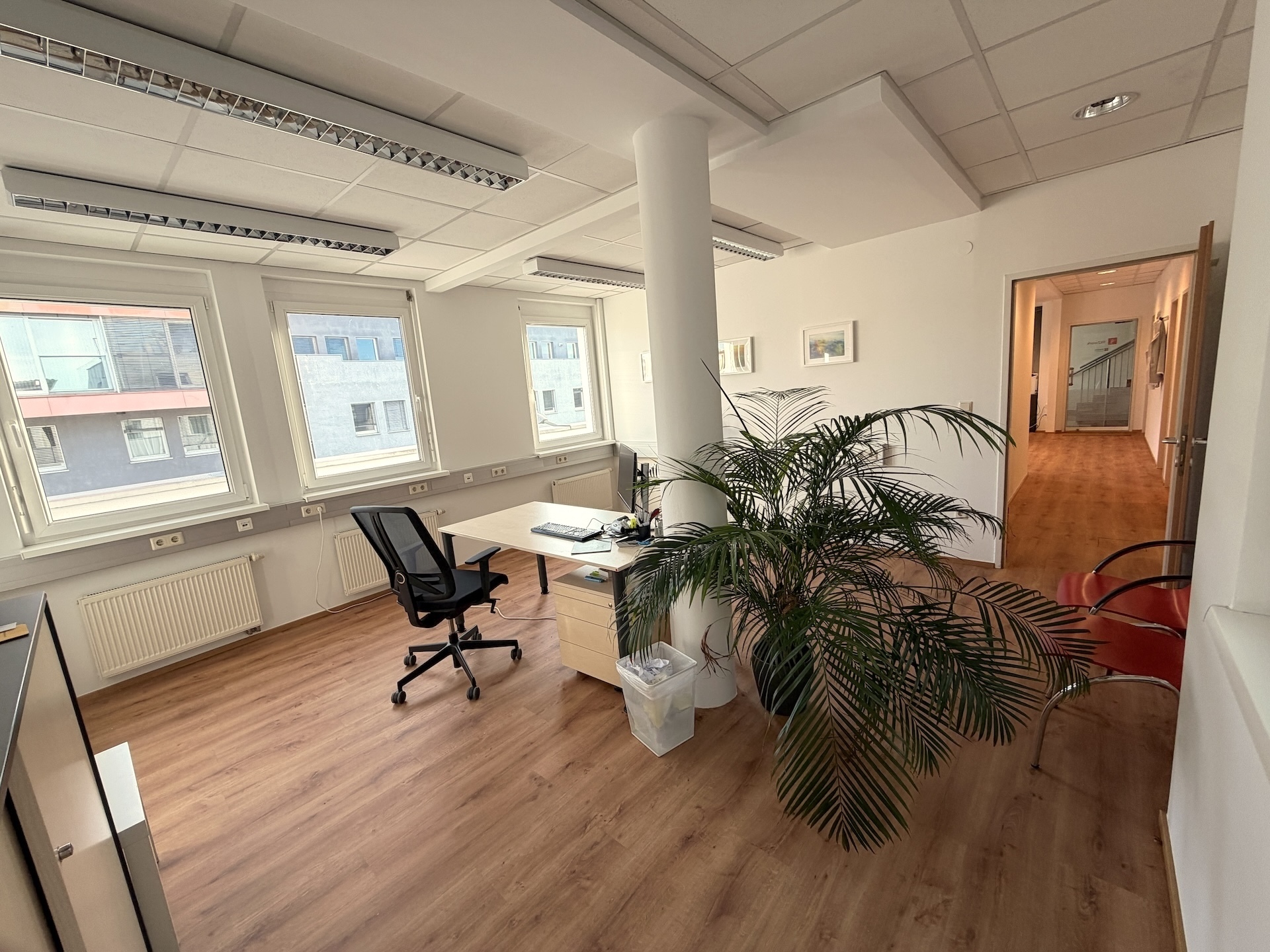 Moderne Büro/Praxis in Graz: 104m² mit Balkon, nur 1.571,99 € Miete!