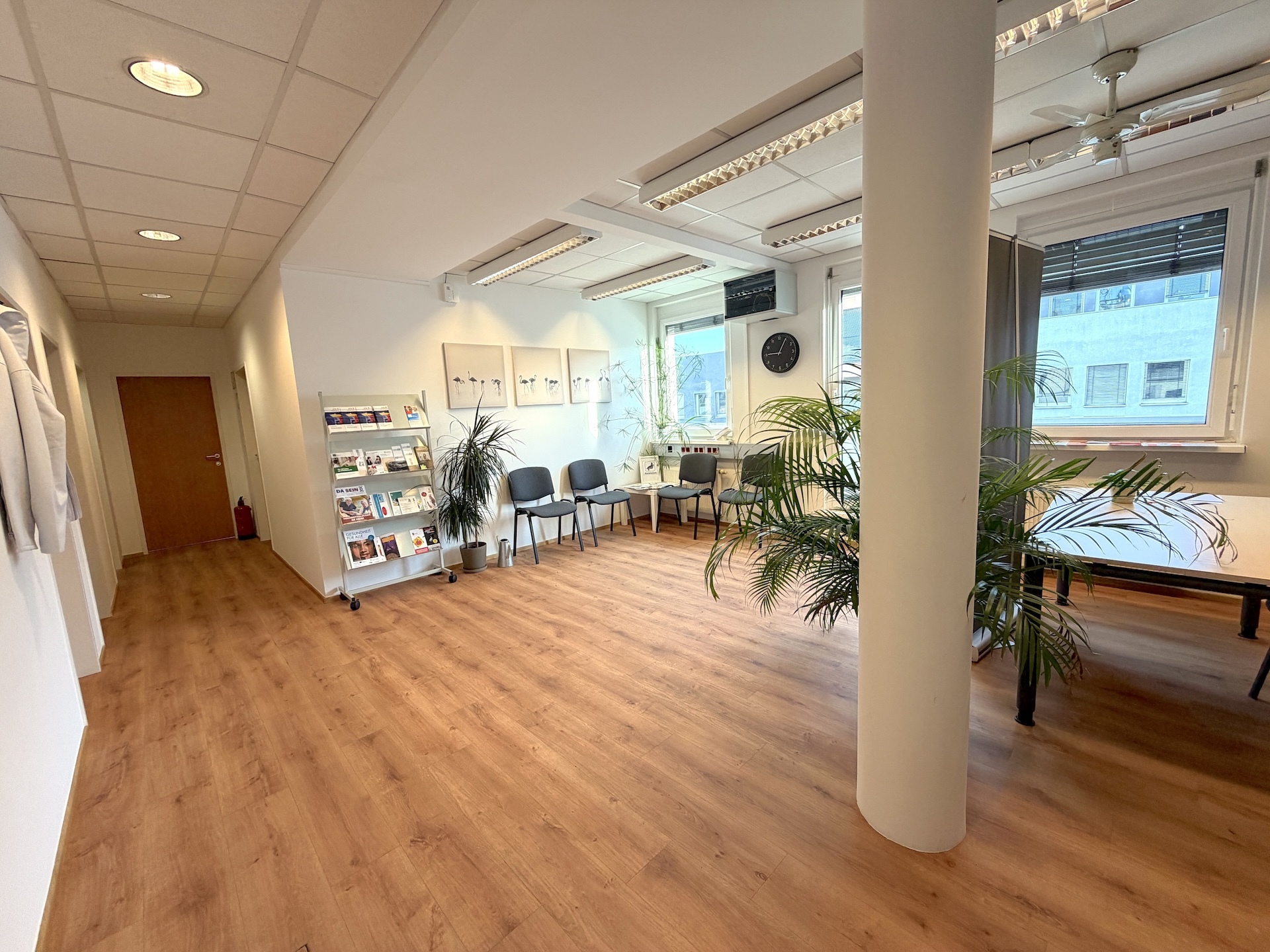 Moderne Büro/Praxis in Graz: 104m² mit Balkon, nur 1.571,99 € Miete!