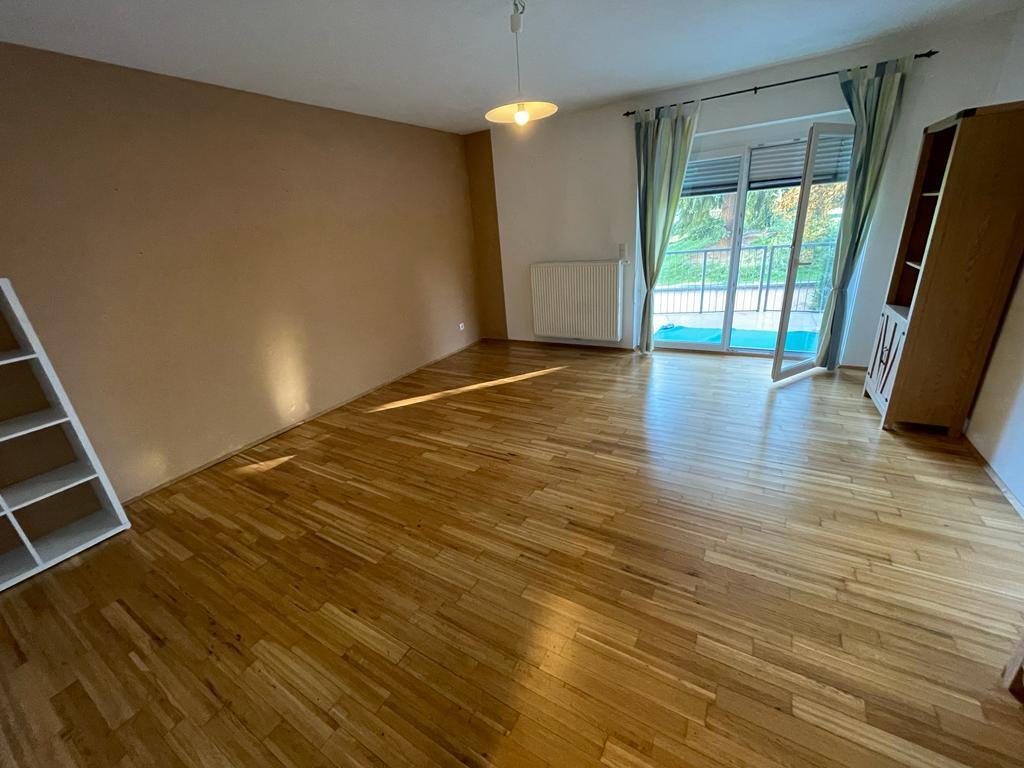 Gemütliche Garconniere mit Balkon gegenüber TU!