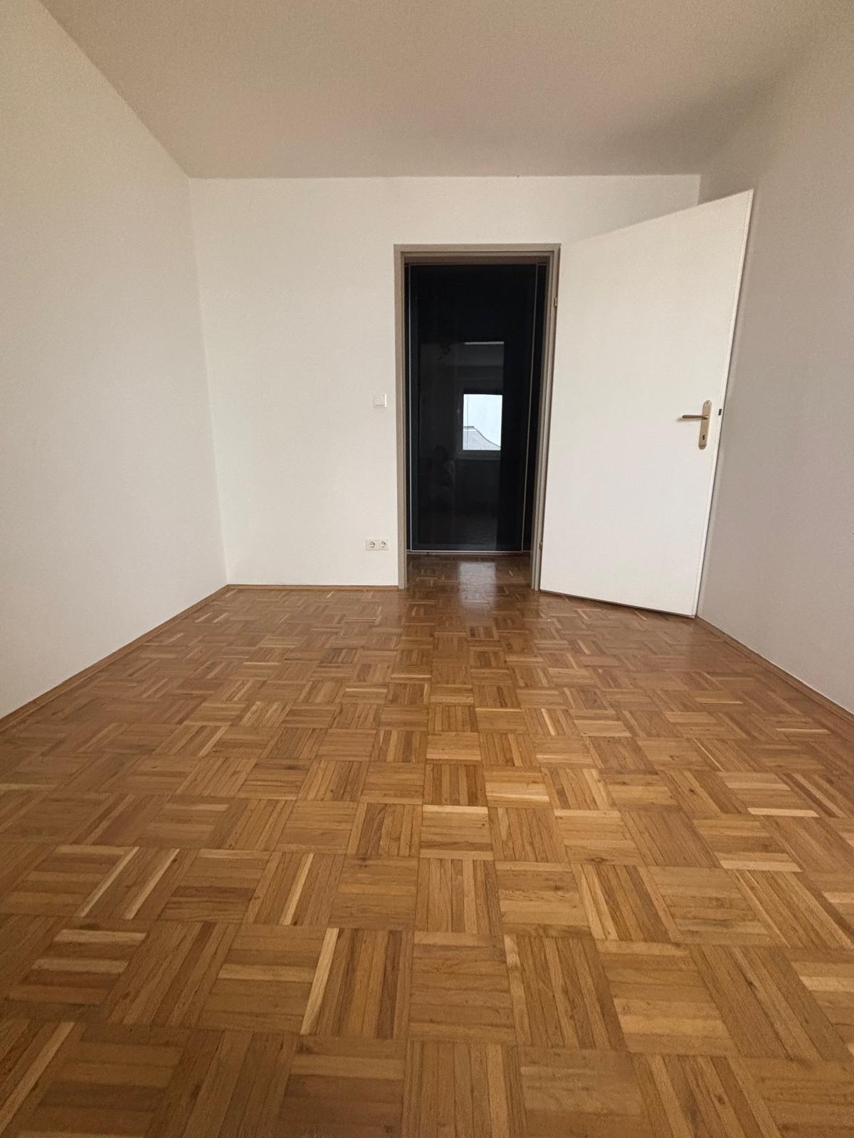 Charmante Maisonette in Graz: 3 Zimmer, Balkon & Stadtblick!