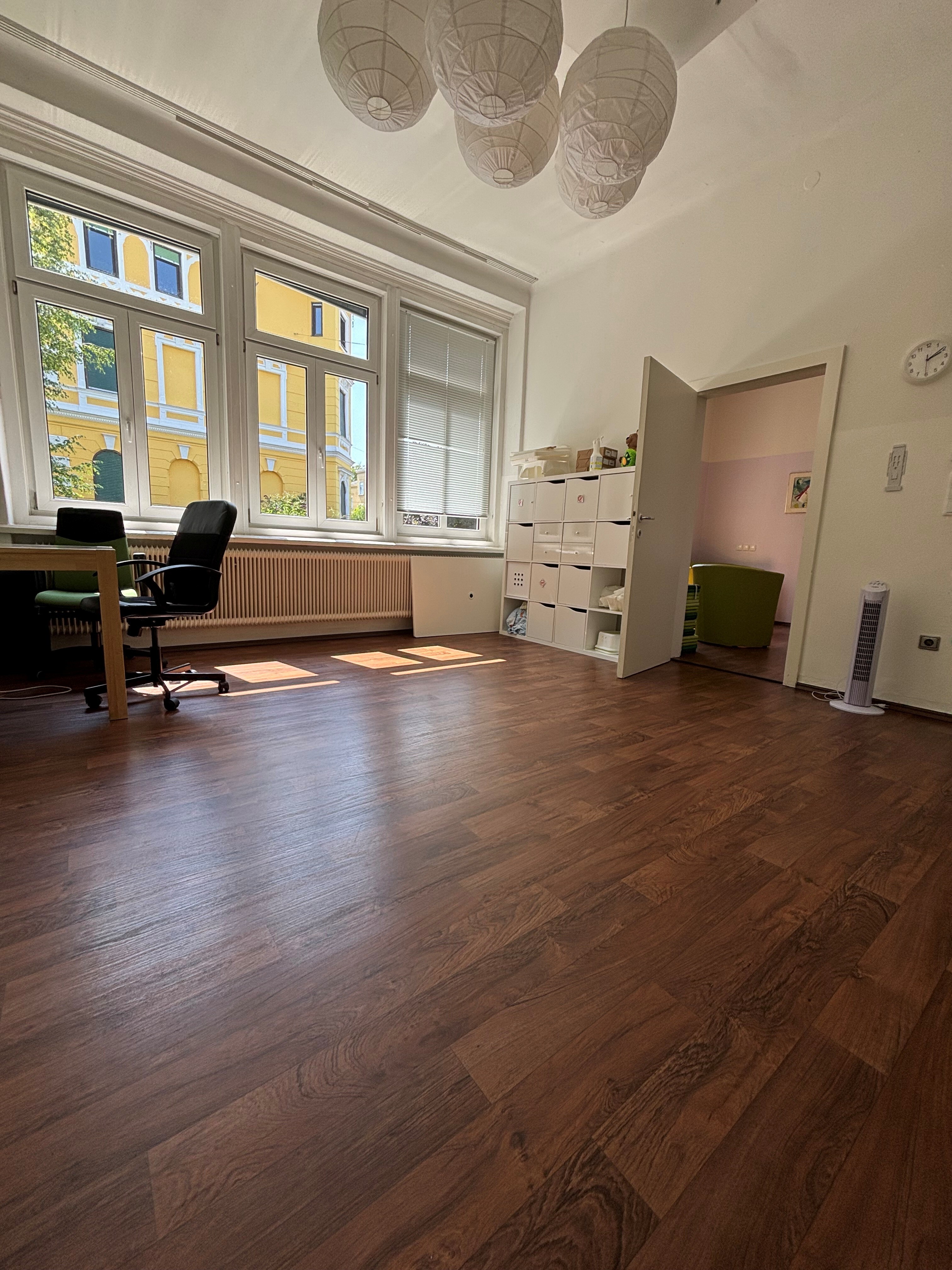 Ordinations- bzw. Büroräumlichkeiten in Altvilla