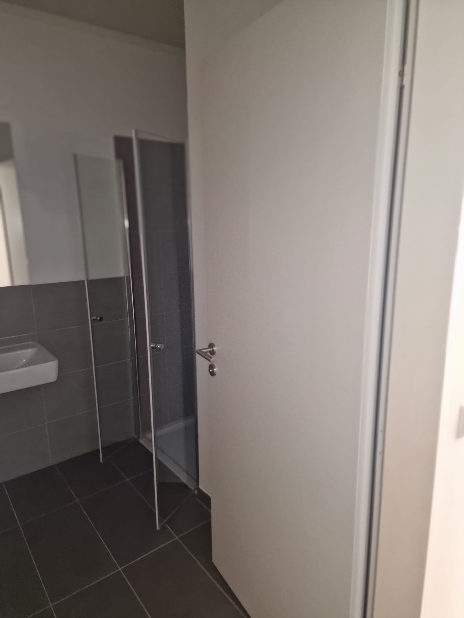 Moderne 2-Zi-Wohnung mit Balkon in Graz, neuwertig, 41m², Miete €780,97!