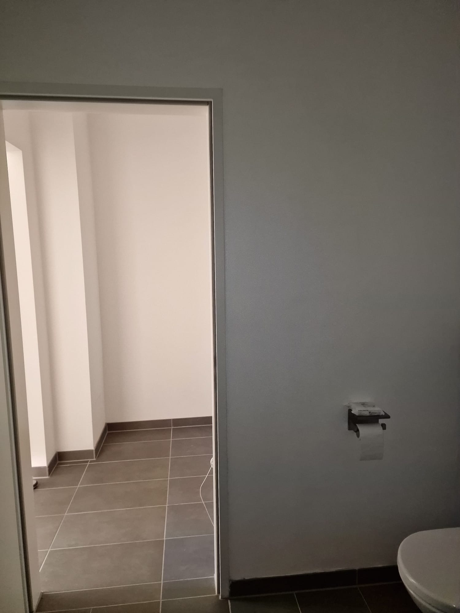 Moderne 2-Zi-Wohnung mit Balkon in Graz, neuwertig, 41m², Miete €780,97!