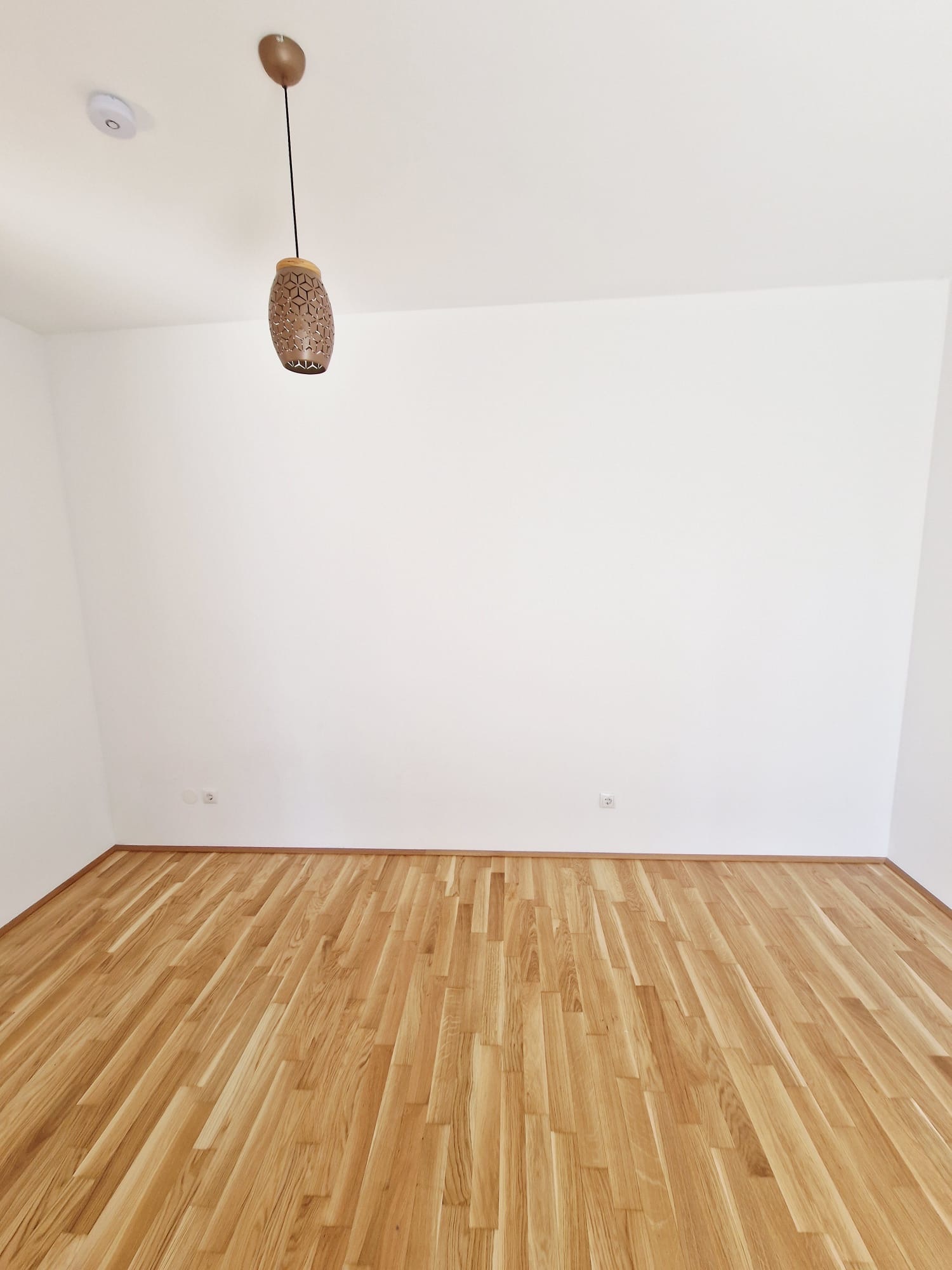 Moderne 2-Zi-Wohnung mit Balkon in Graz, neuwertig, 41m², Miete €780,97!