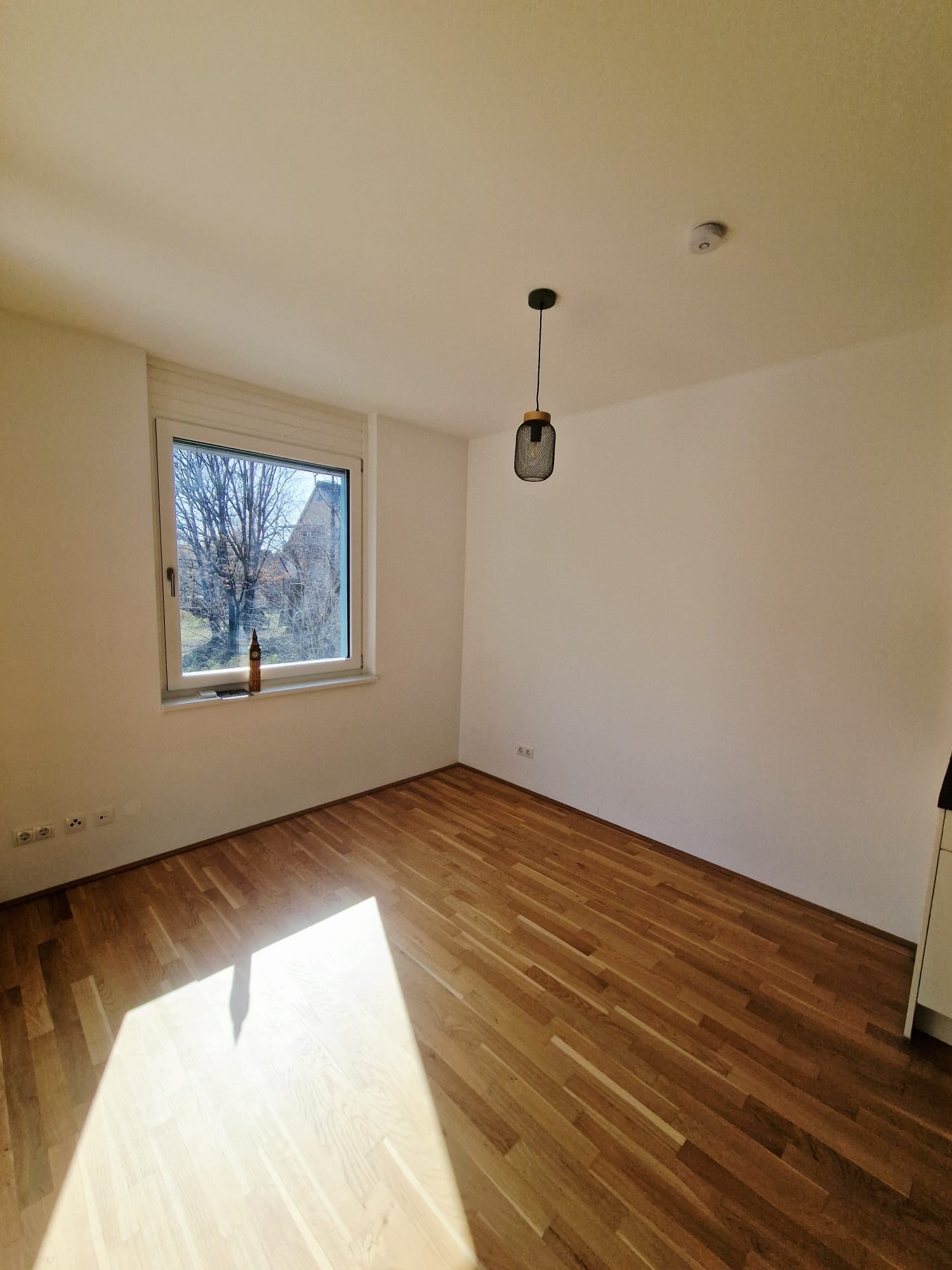 Moderne 2-Zi-Wohnung mit Balkon in Graz, neuwertig, 41m², Miete €780,97!