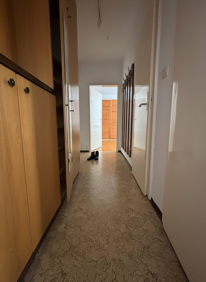 Gemütliche möbelierte 2-Zi-Wohnung mit Balkon, Parkplatz & Grünblick in 8045!