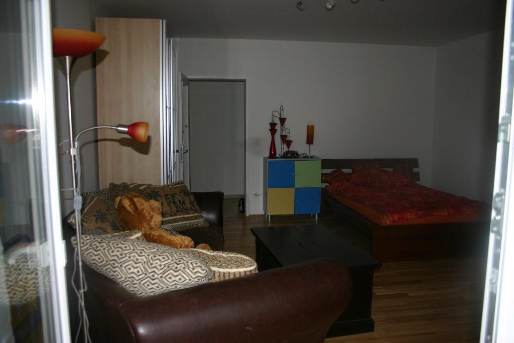 Top Wohnung 34m² mit Balkon, Einbauküche & Aufzug in 8010 Graz – Miete €627,93,-