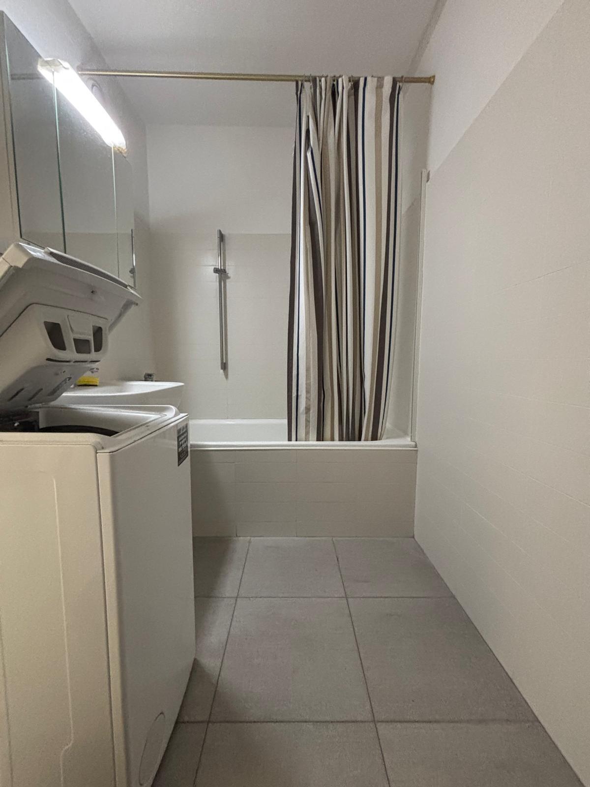 Moderne 2-Zi-Wohnung mit 2 Balkonen, Aufzug & Parkplatz in 8010 Graz – jetzt entdecken!