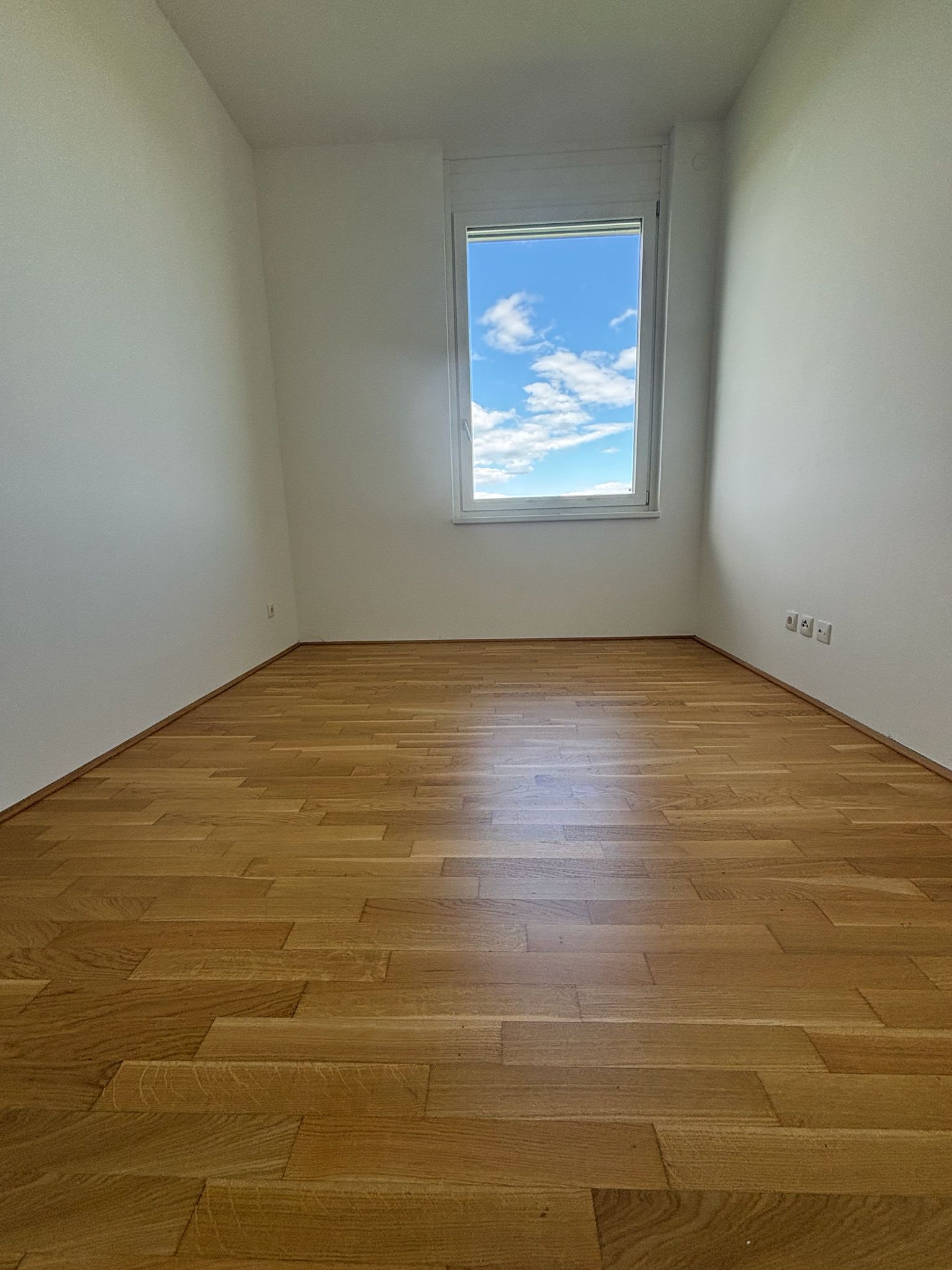 Moderne 3-Zimmer-Wohnung mit Balkon in Graz 8041!