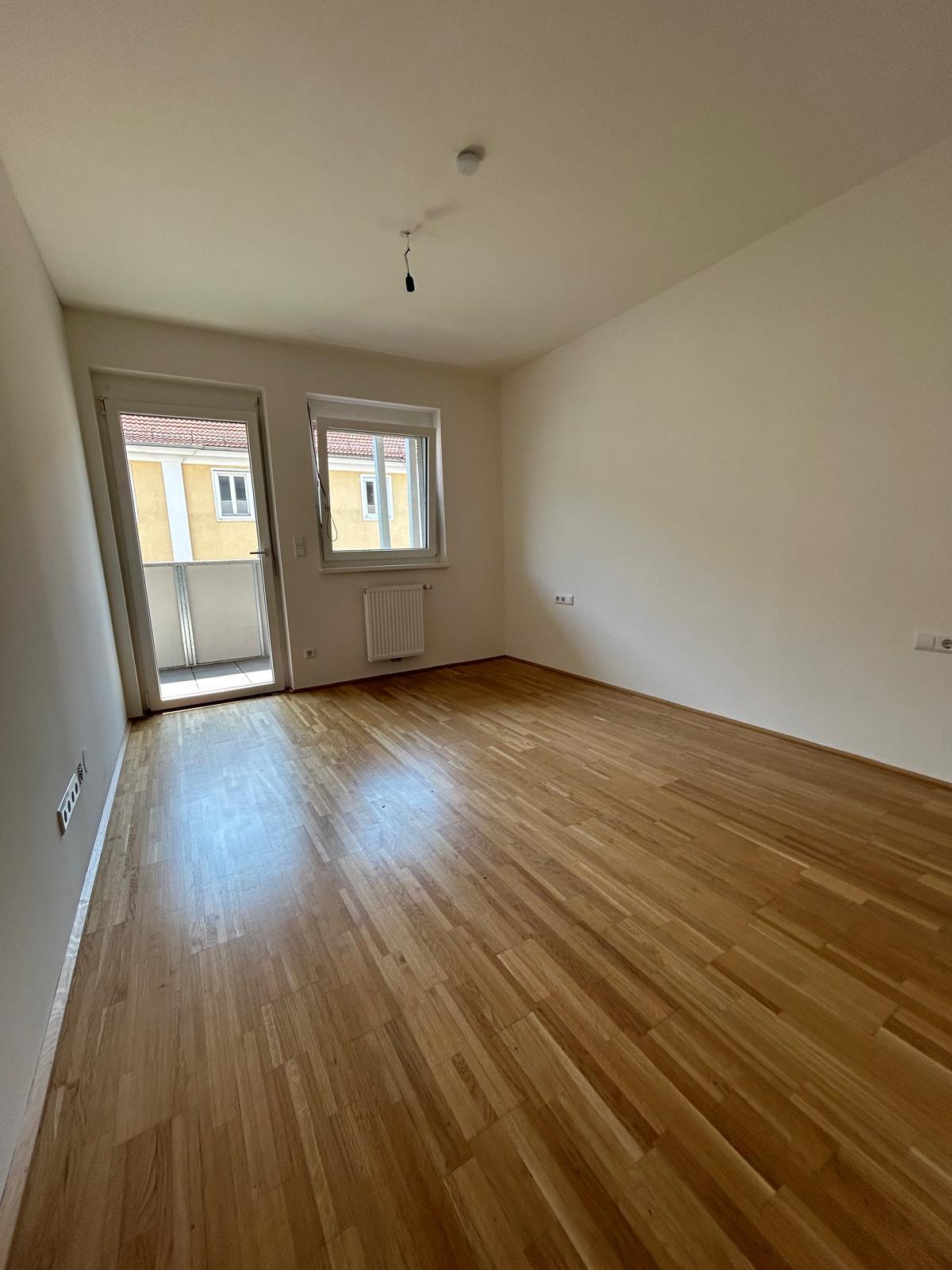 Charmante 3-Zi-Wohnung mit Balkon, Stadtblick!