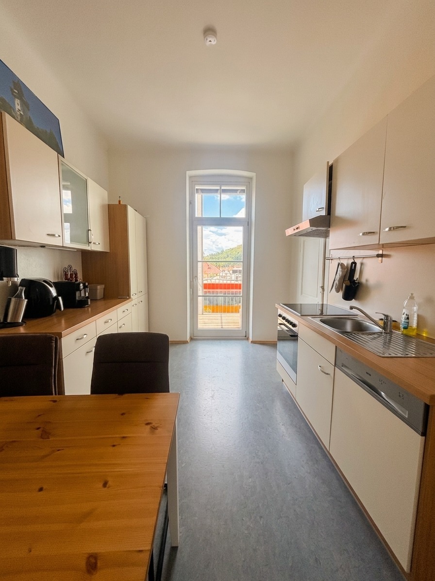 Helle 3-Zi-Wohnung in Graz mit Balkon, Aufzug, Parkett & tollem Stadt- und Grünblick!