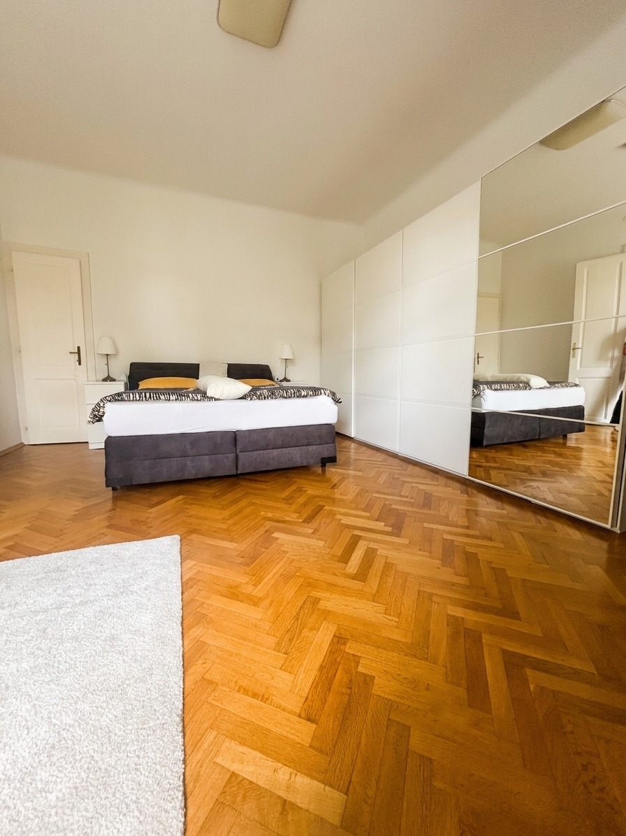 Helle 3-Zi-Wohnung in Graz mit Balkon, Aufzug, Parkett & tollem Stadt- und Grünblick!