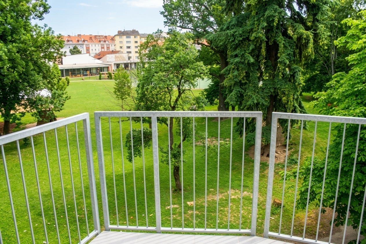 Top Wohnung 34m² mit Balkon, Einbauküche & Aufzug