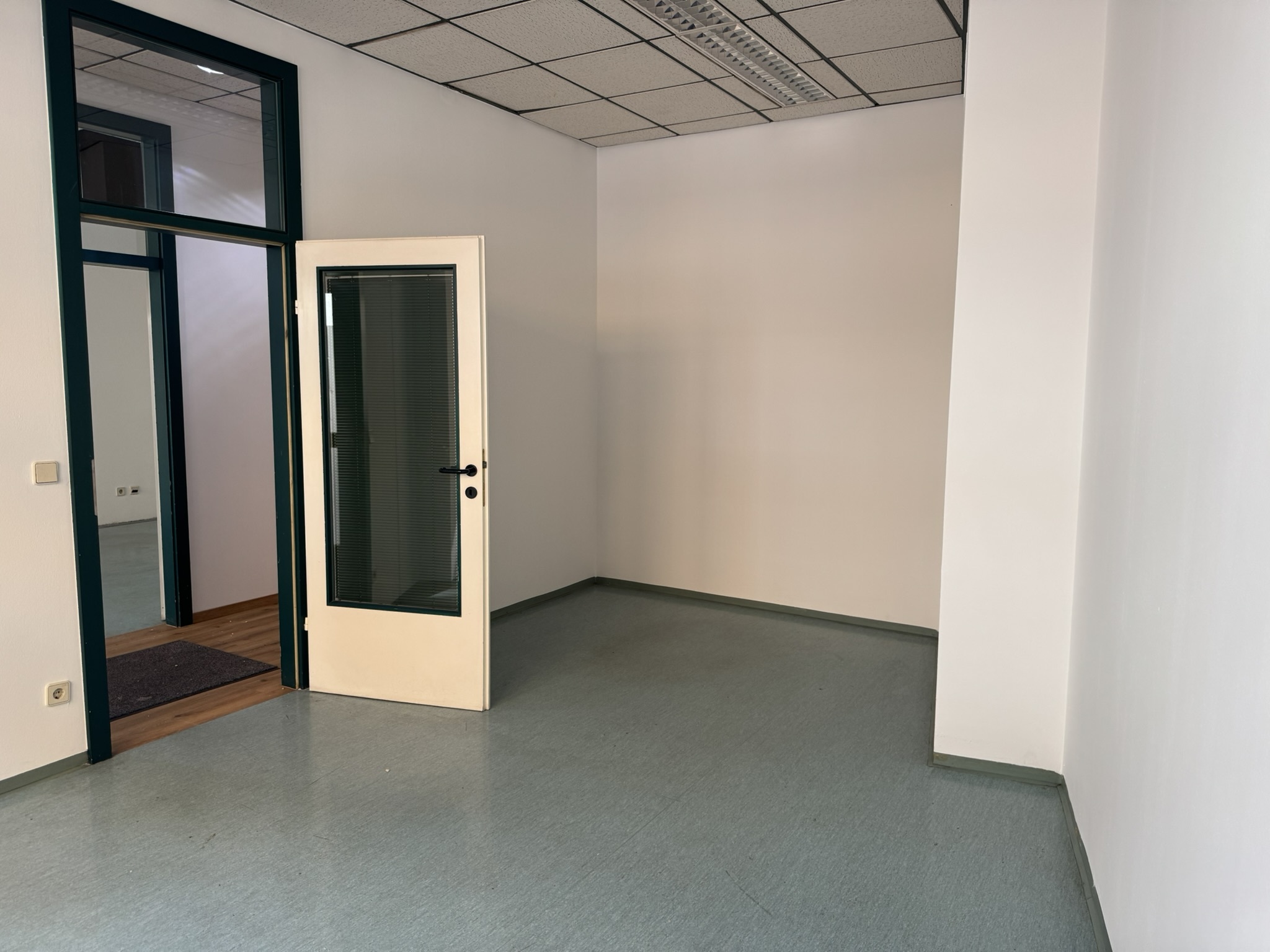 Großzügiges Büro mit Stadtblick in Graz, 123 m², 4 Zimmer!