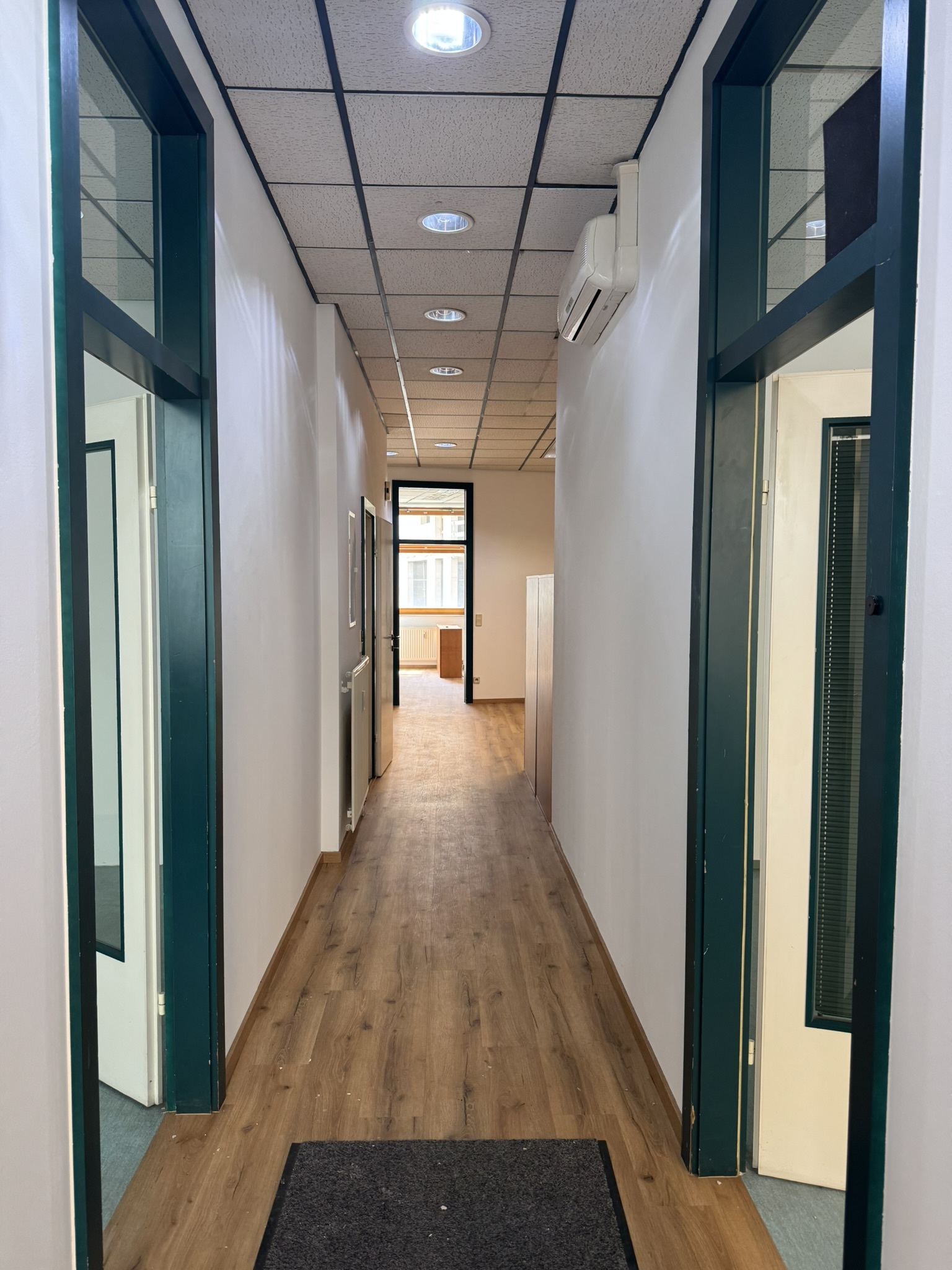 Großzügiges Büro mit Stadtblick in Graz, 123 m², 4 Zimmer!
