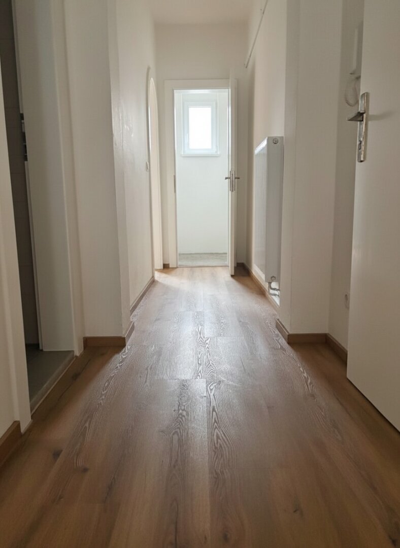 Modern sanierte 2-Zi-Wohnung mit Balkon und Stadtblick in 8020 Graz