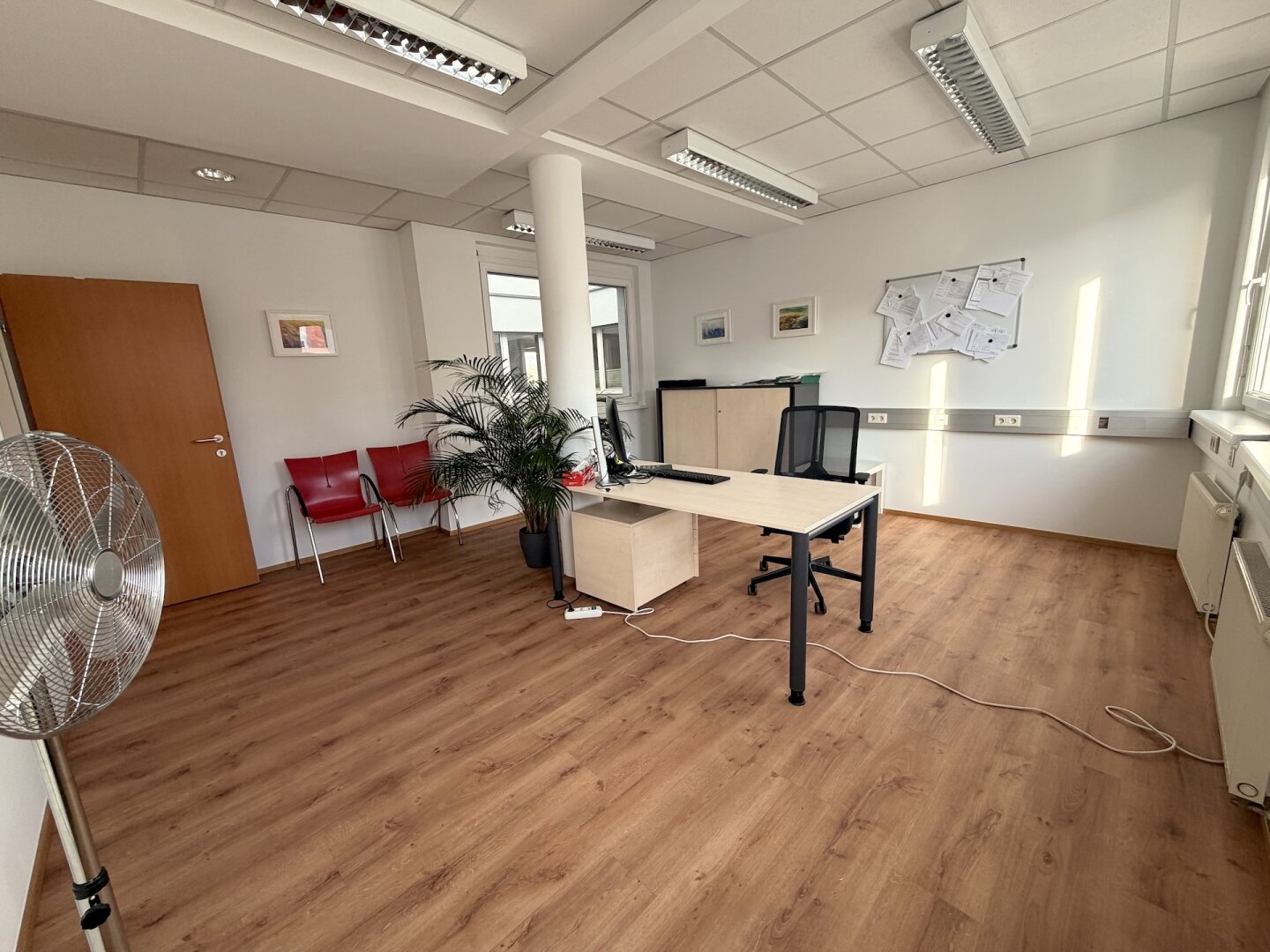 Moderne Büro/Praxis in Graz: 104m² mit Balkon, nur 1.571,99 € Miete!