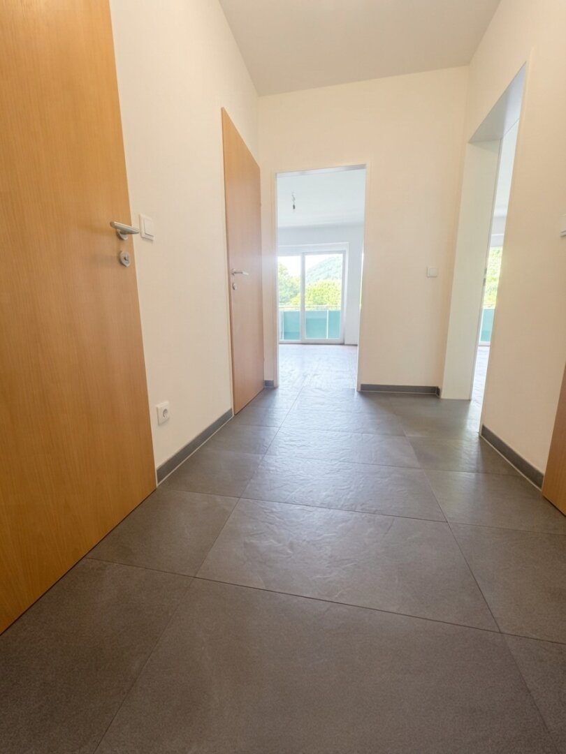 Charmante 2-Zimmer Wohnung mit Terrasse – Top Lage!