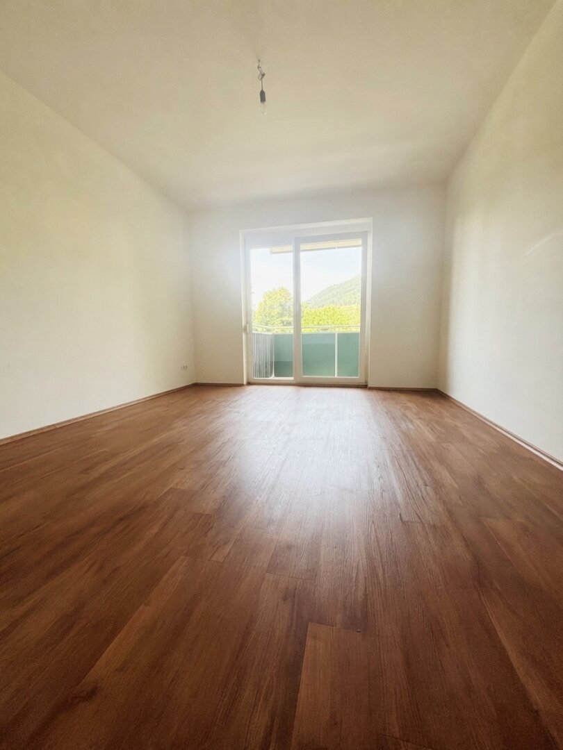 Charmante 2-Zimmer Wohnung mit Terrasse – Top Lage!