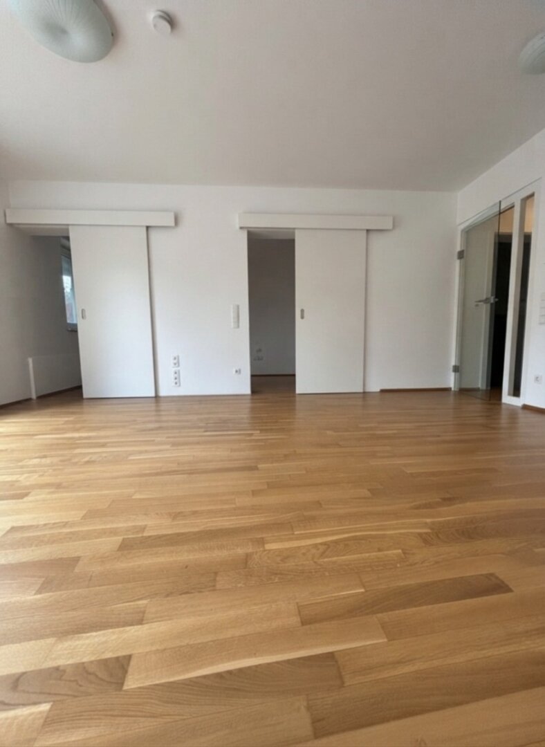 Charmante 2-Zimmer Wohnung mit Terrasse im Herzen von Graz