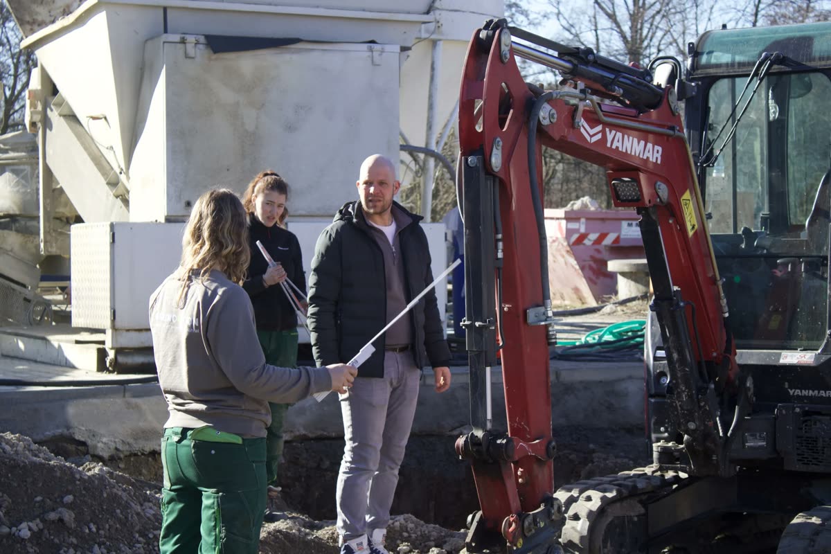 Grünovation Team auf der Baustelle