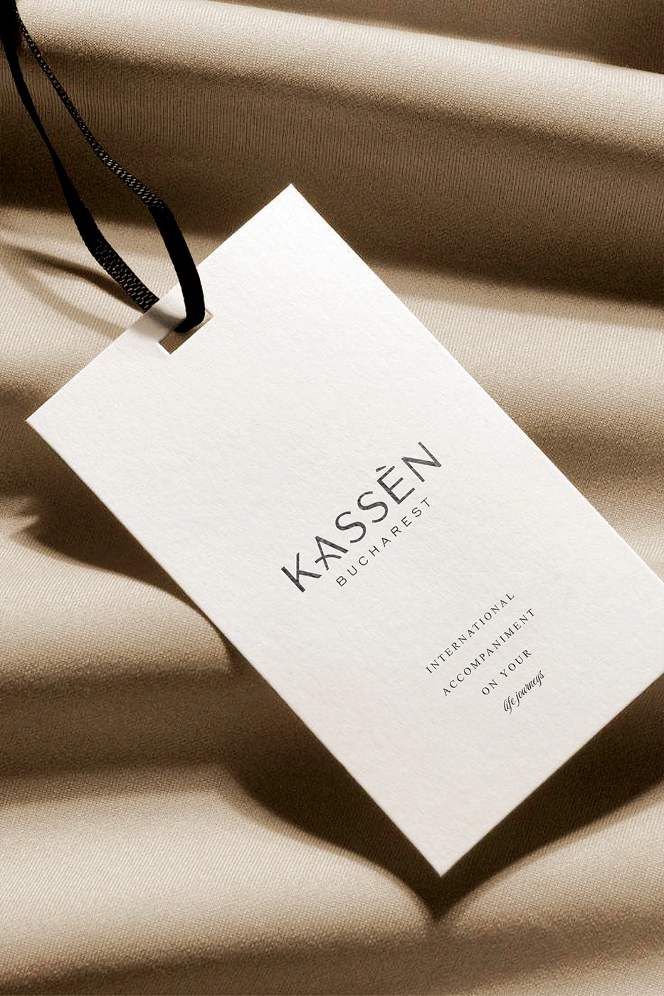 Identitate brand Kassen pentru genți din piele, stil modern și rafinat