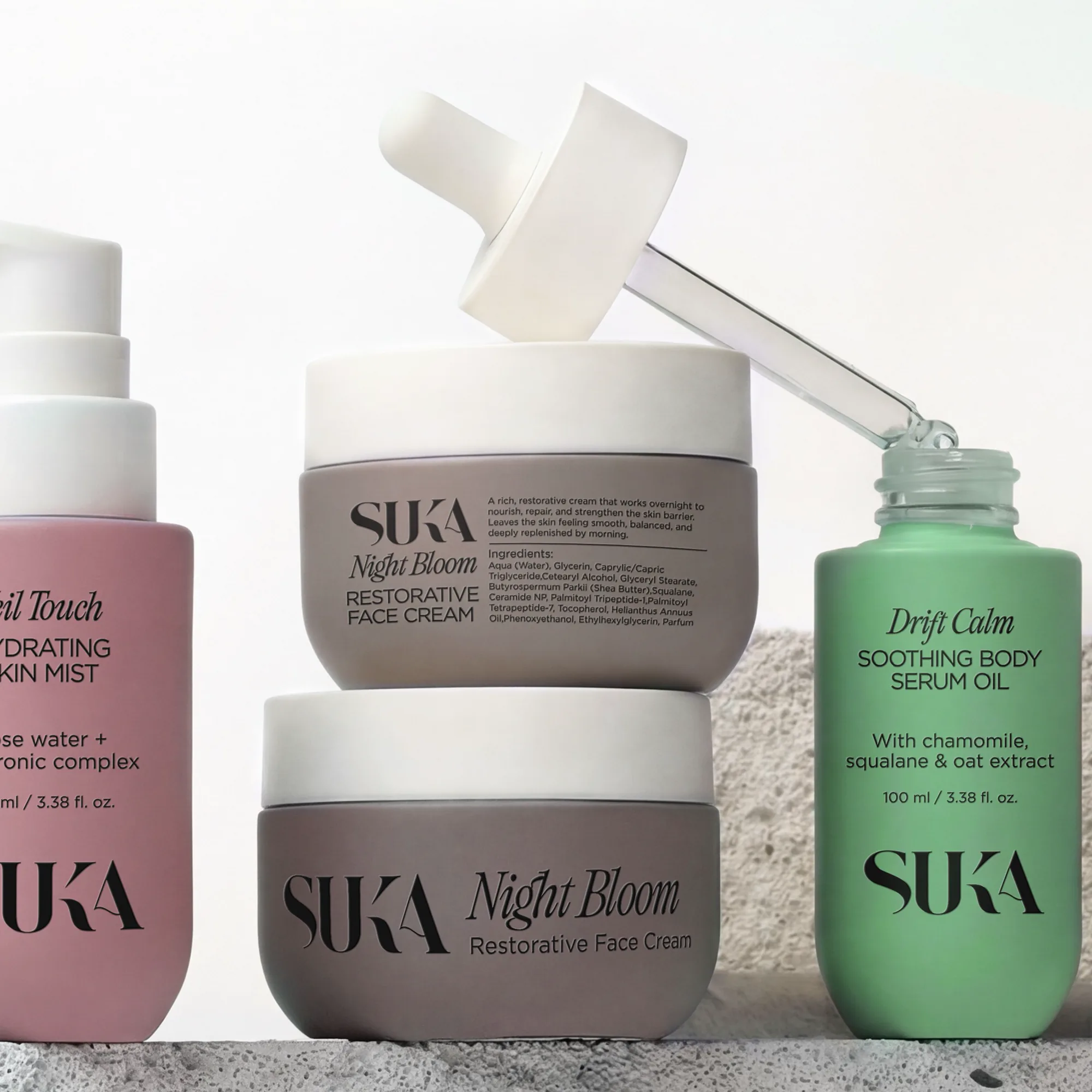 Sistem de ambalaje SUA pentru produse skincare hidratante și cremă de noapte.