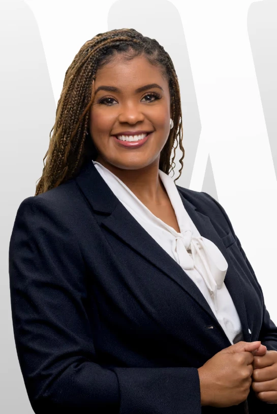 Attorney Taylor Edwards headshot