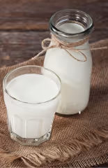 A small image of Farma Euro's milk product.