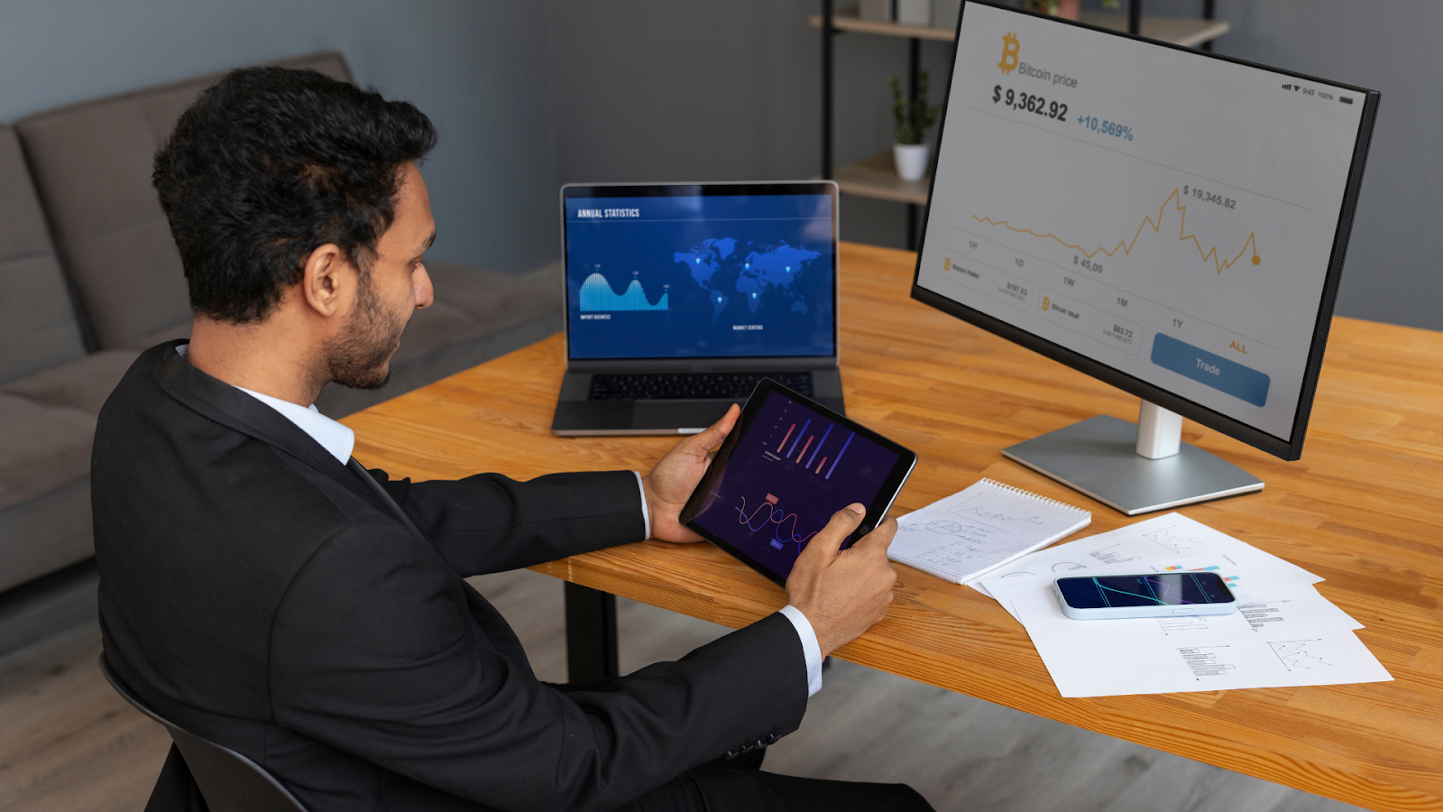 The Role of an Outsourced CCO for FinTech & Crypto Startups