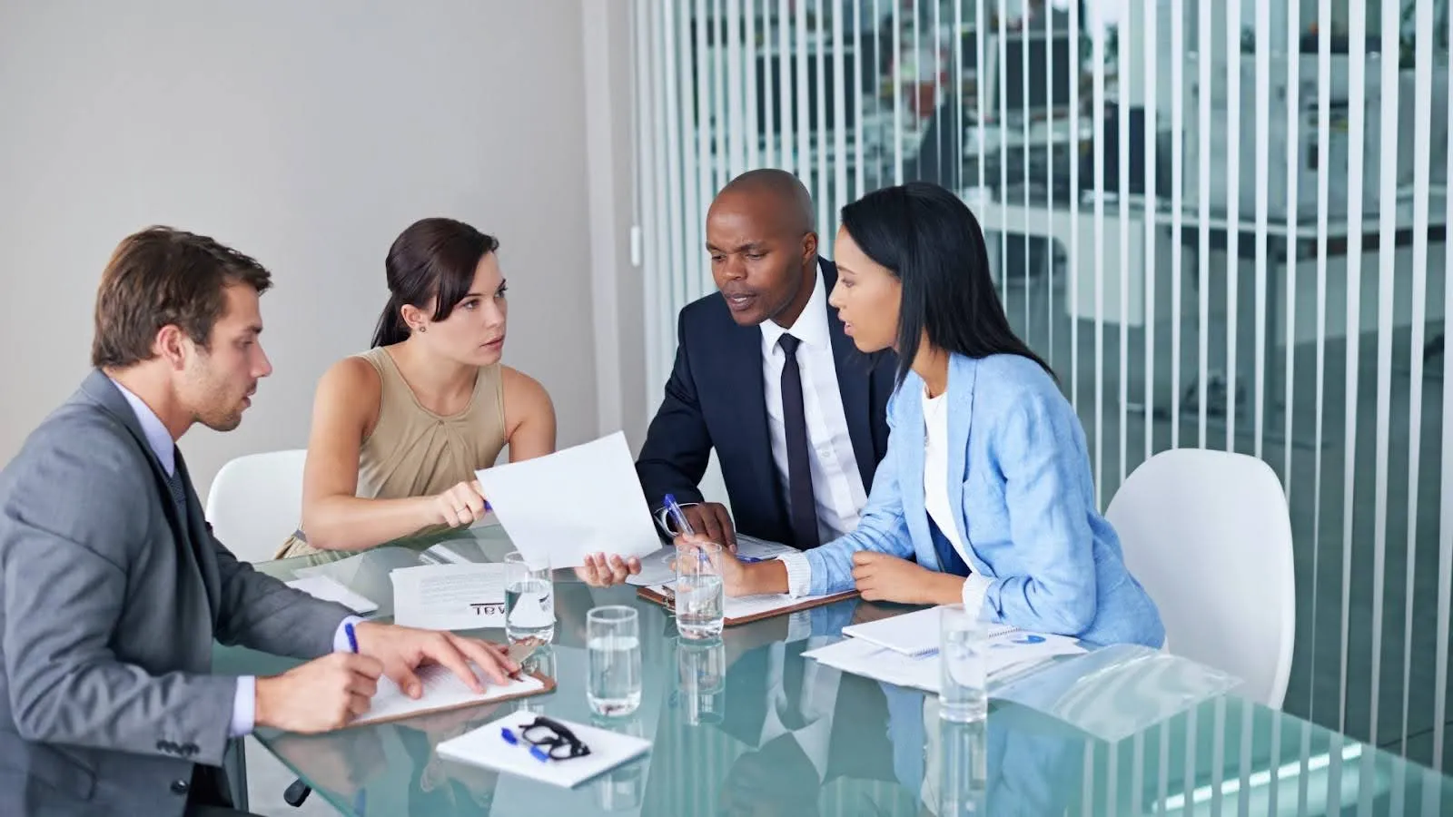 Fractional CRO Strategy: Maximizing Growth with Flexible Leadership