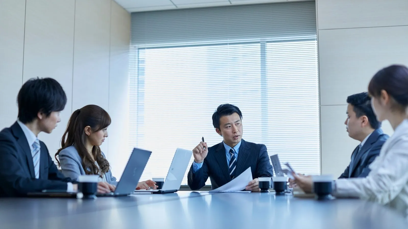 Why Businesses Are Adopting the Fractional Leadership Model