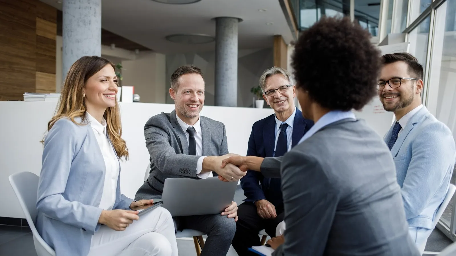 When Financial Institutions Need External Risk Leadership