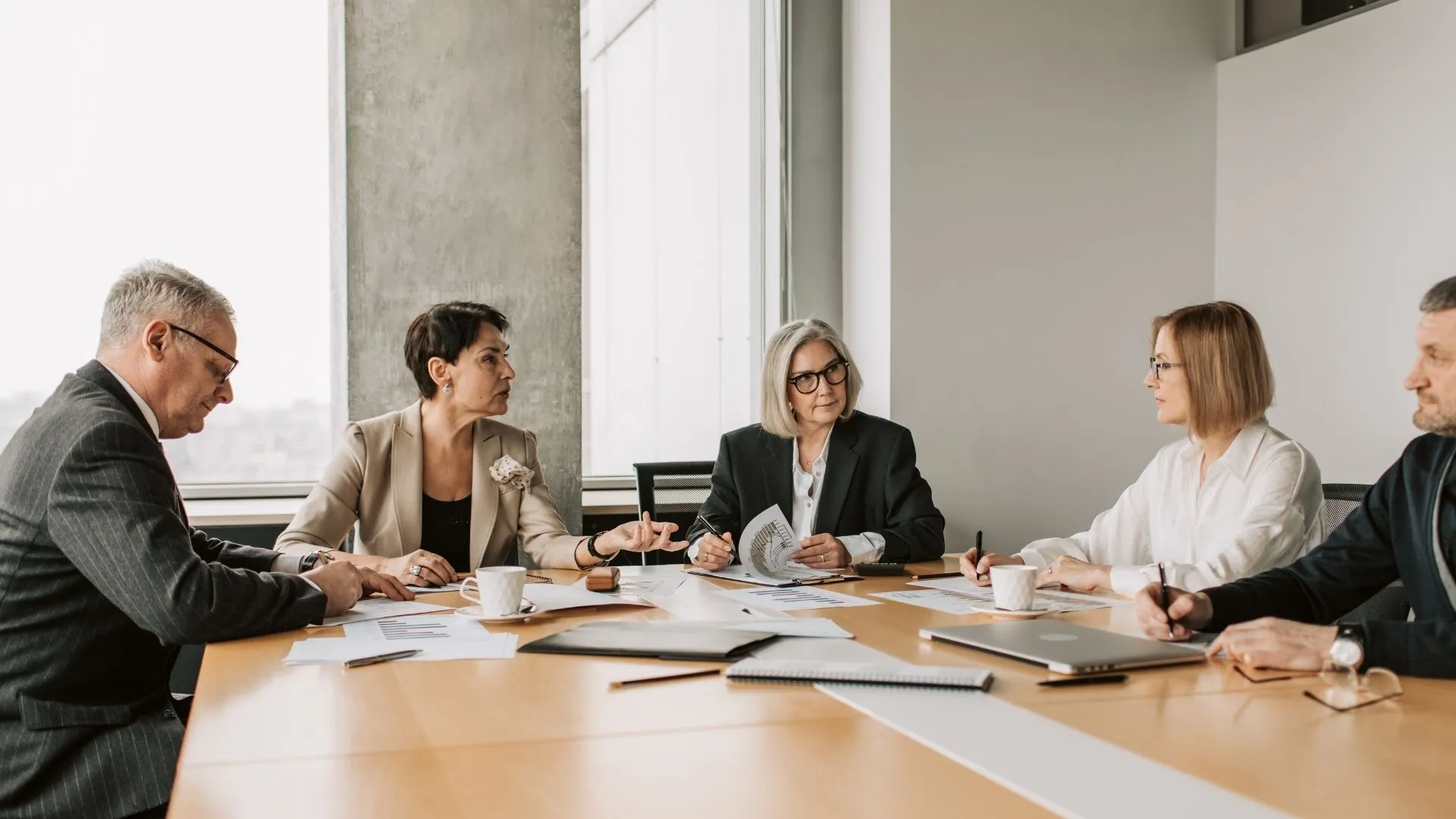What Is a Compliance Committee? 5 Key Roles and Responsibilities