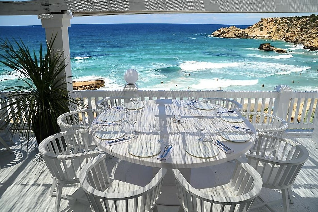 Cotton Beach Club 
