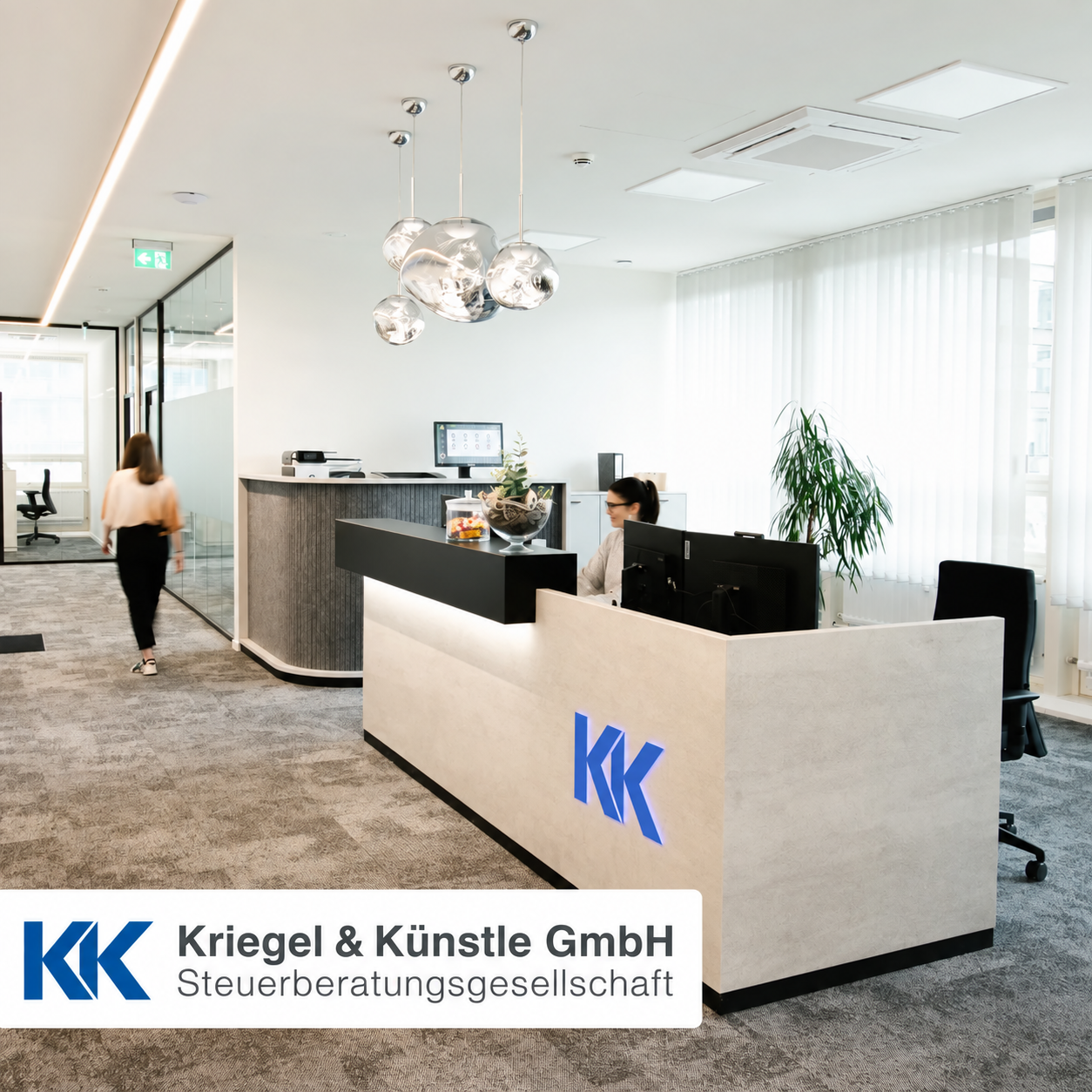 Empfang der Kanzlei Kriegel & Künstle in Offenburg (Logo KI-bearbeitet)