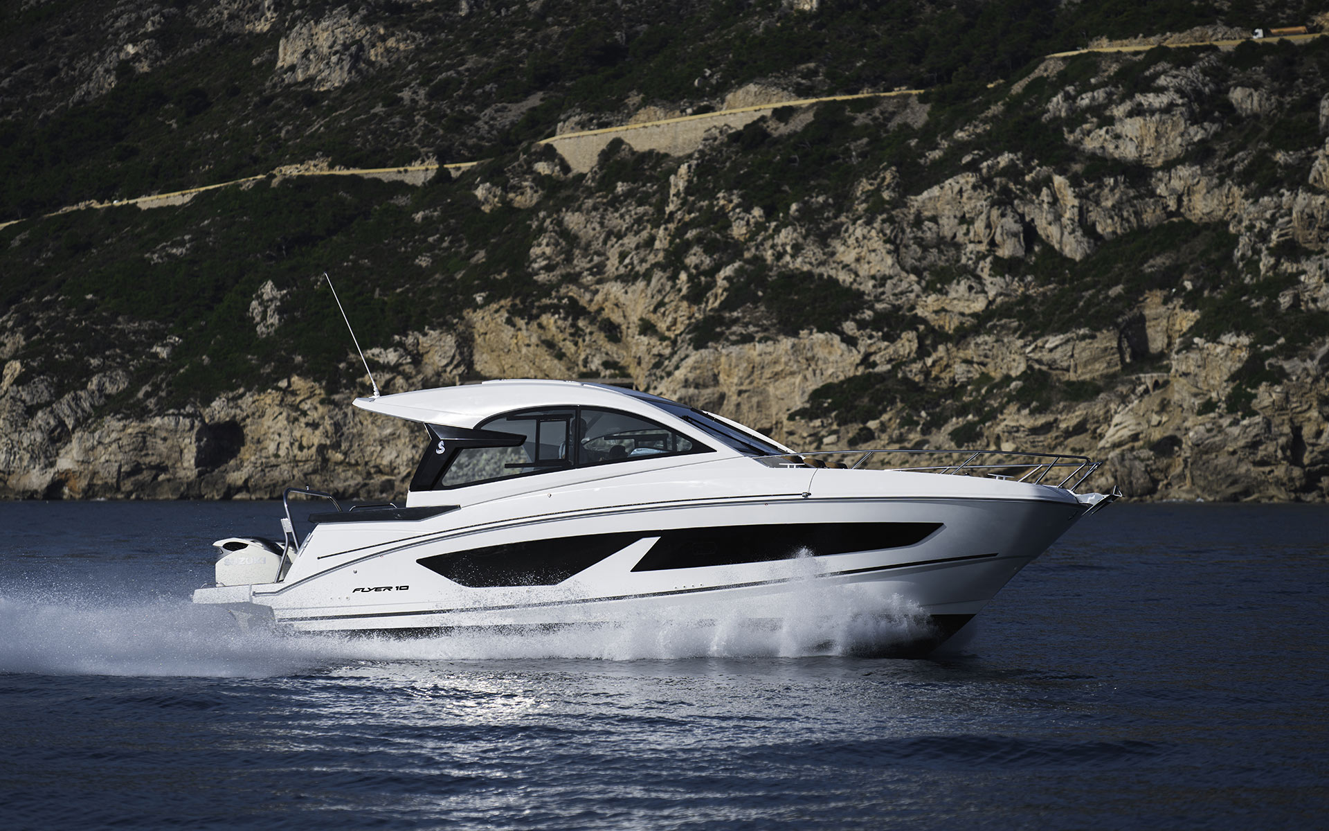 Beneteau Flyer 10 Sport Top