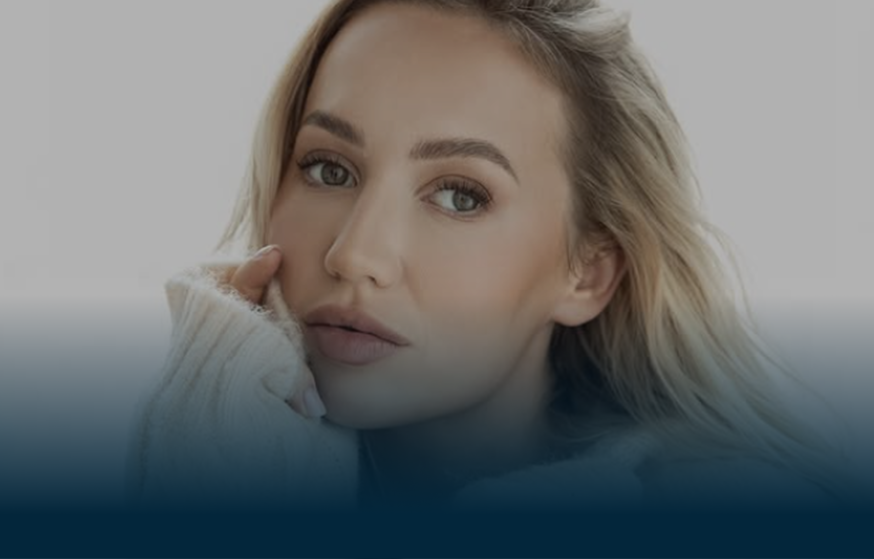 Content Creator Elle Swift with Viewture