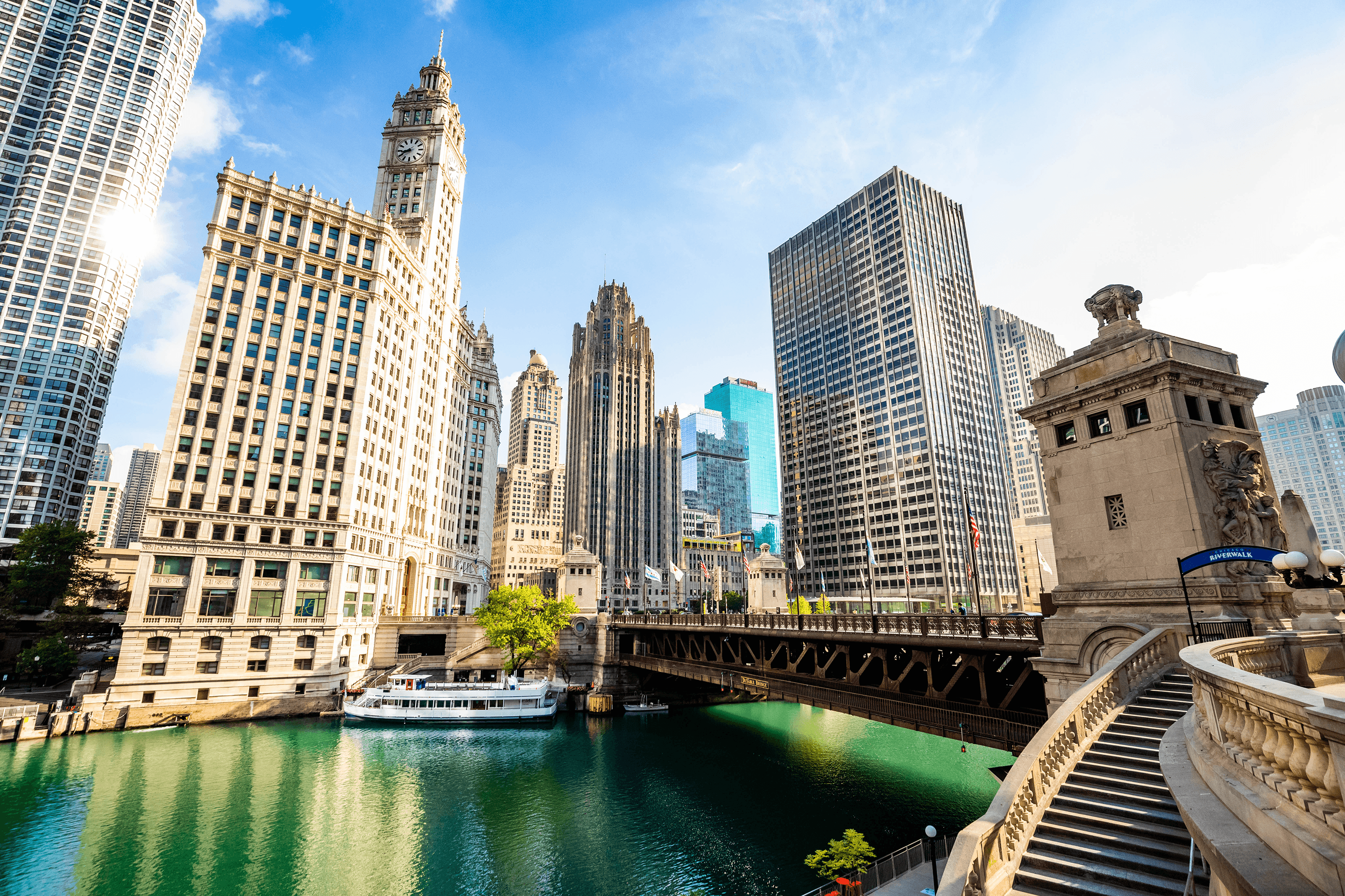 Chicago River and downtown architecture, viewed from the riverwalk