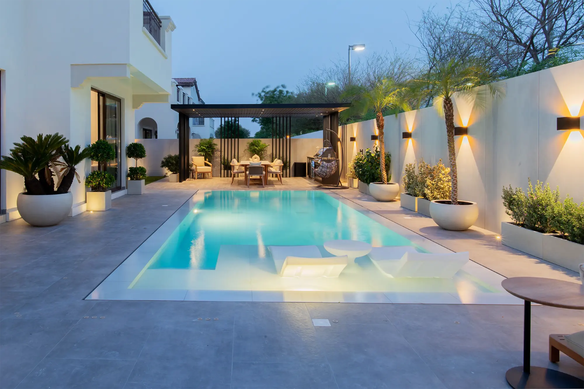 Exterior Pool