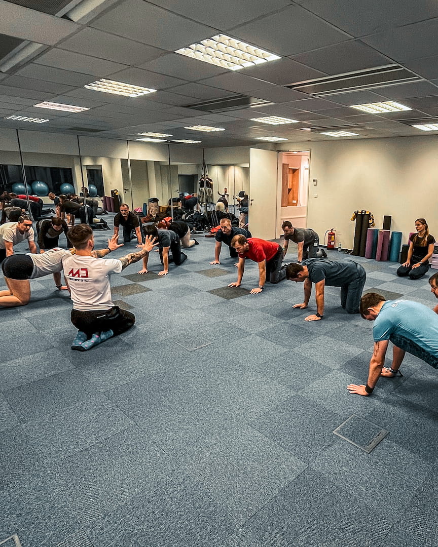 Movement Office: Pohyb a sezeni