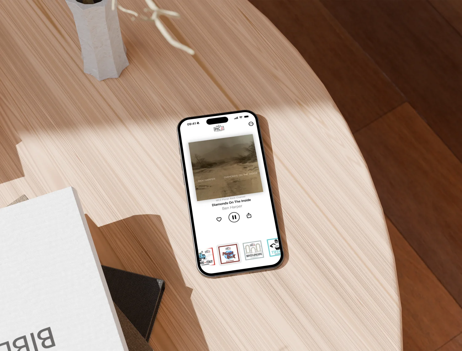 Radio MC2 app.