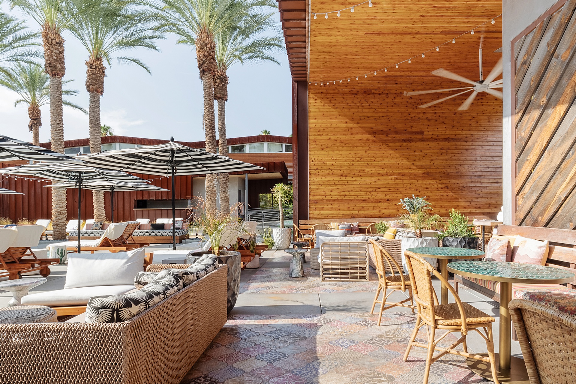 Arrive Palm Springs Patio