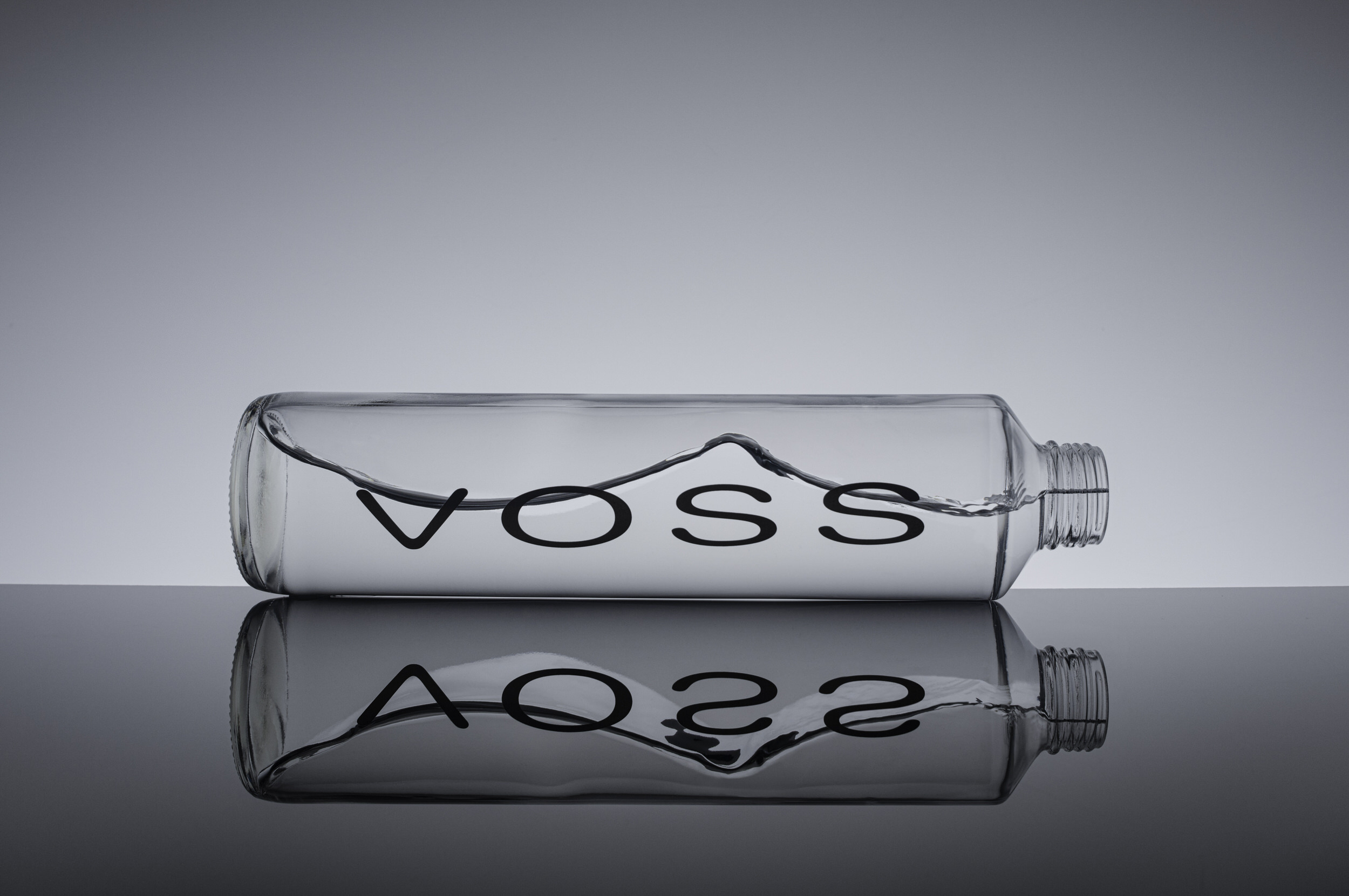 Ethan Zargo product photography, Voss Artesian Water bottle, Vancouver BC