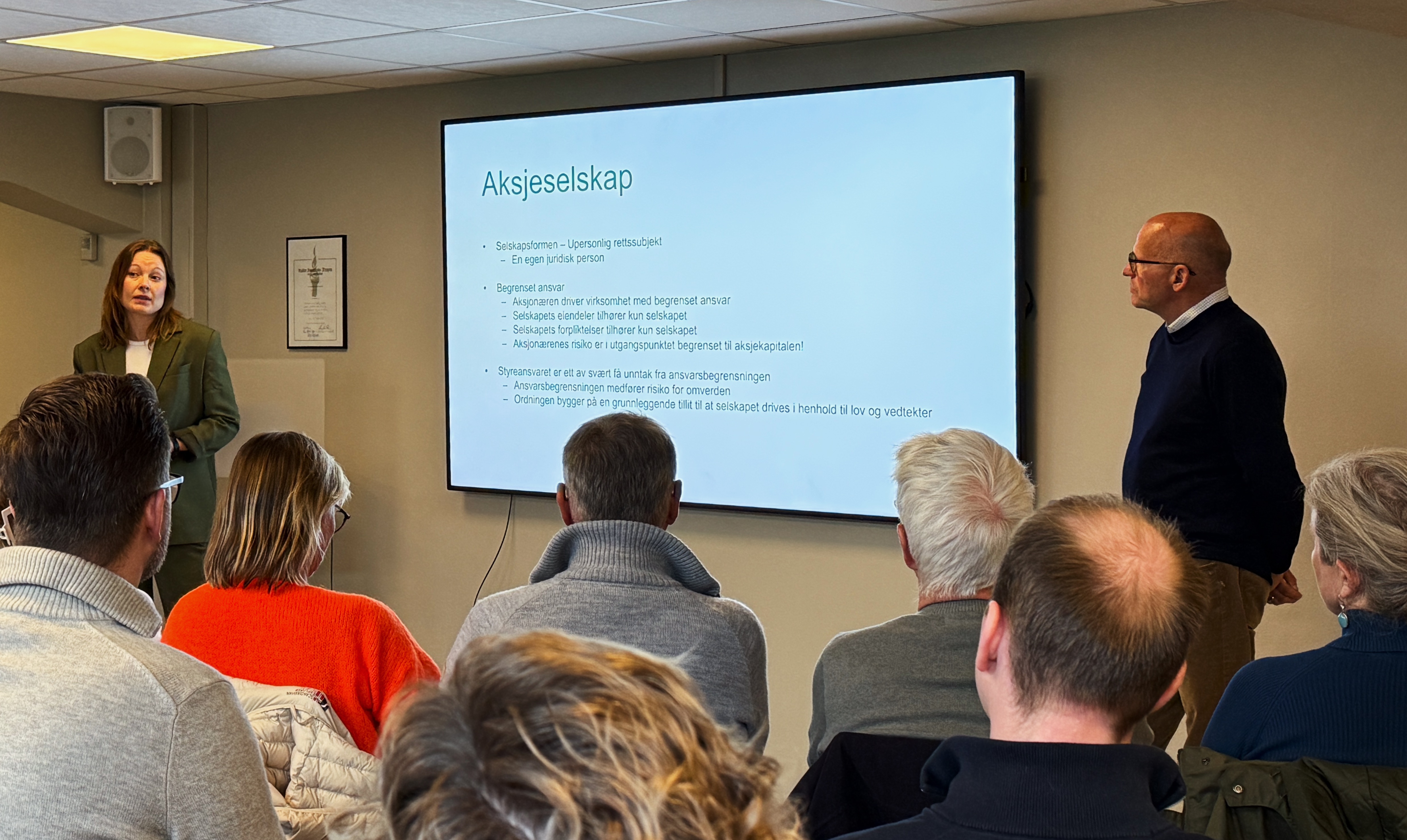 Anne-Marthe Bodal Bye og Geir Lippestad fra Advokatfirmaet Lippestad hos GP-Gruppen