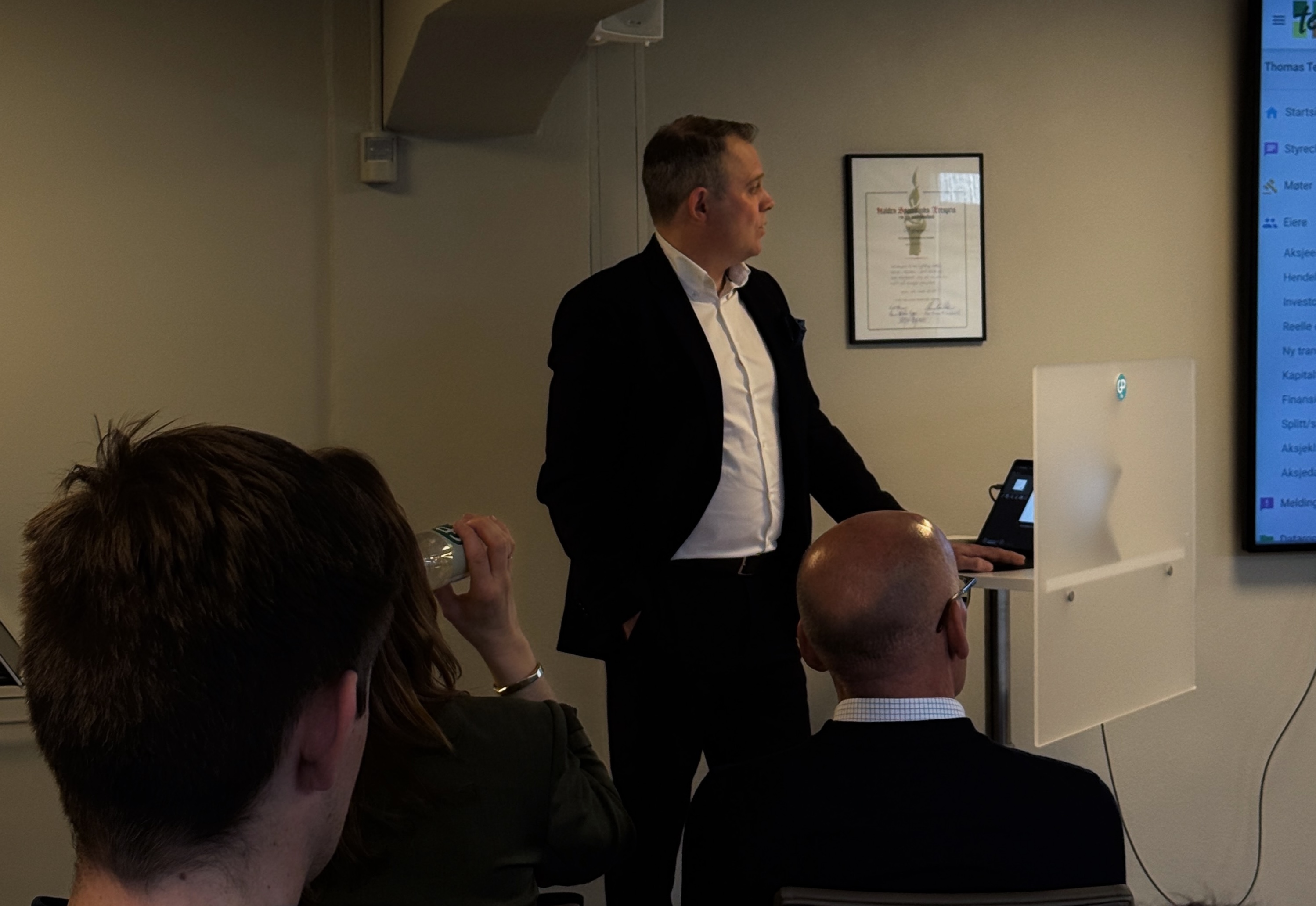 Thomas Evensen fra Orgbrain hvordan en digital styreportal kan effektivisere styrearbeidet og frigjøre tid til mer strategisk arbeid.