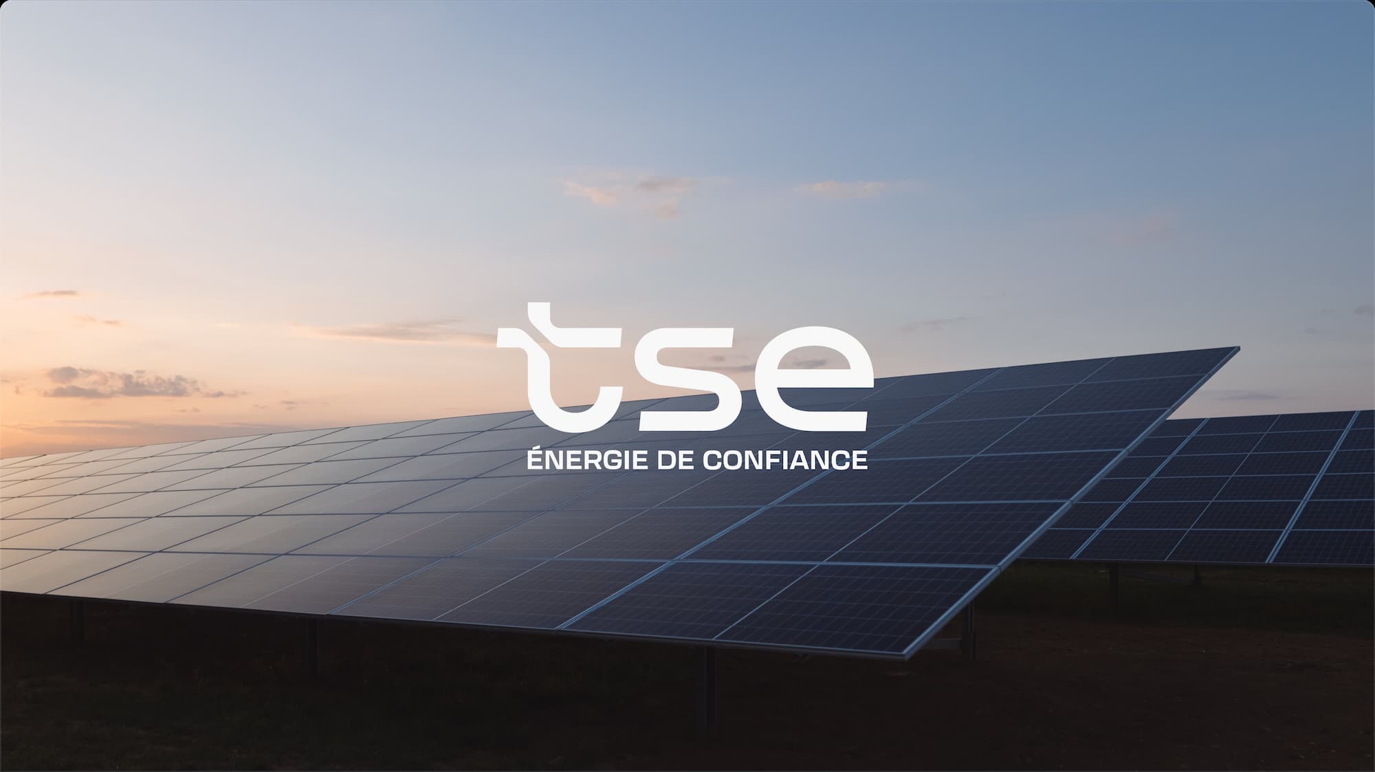 TSE logo trustworthy energy with solar panels in the background